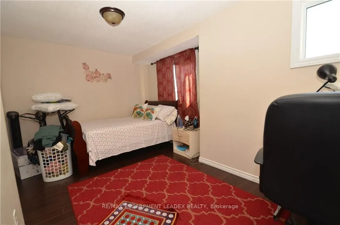 490 GREY Street E #23