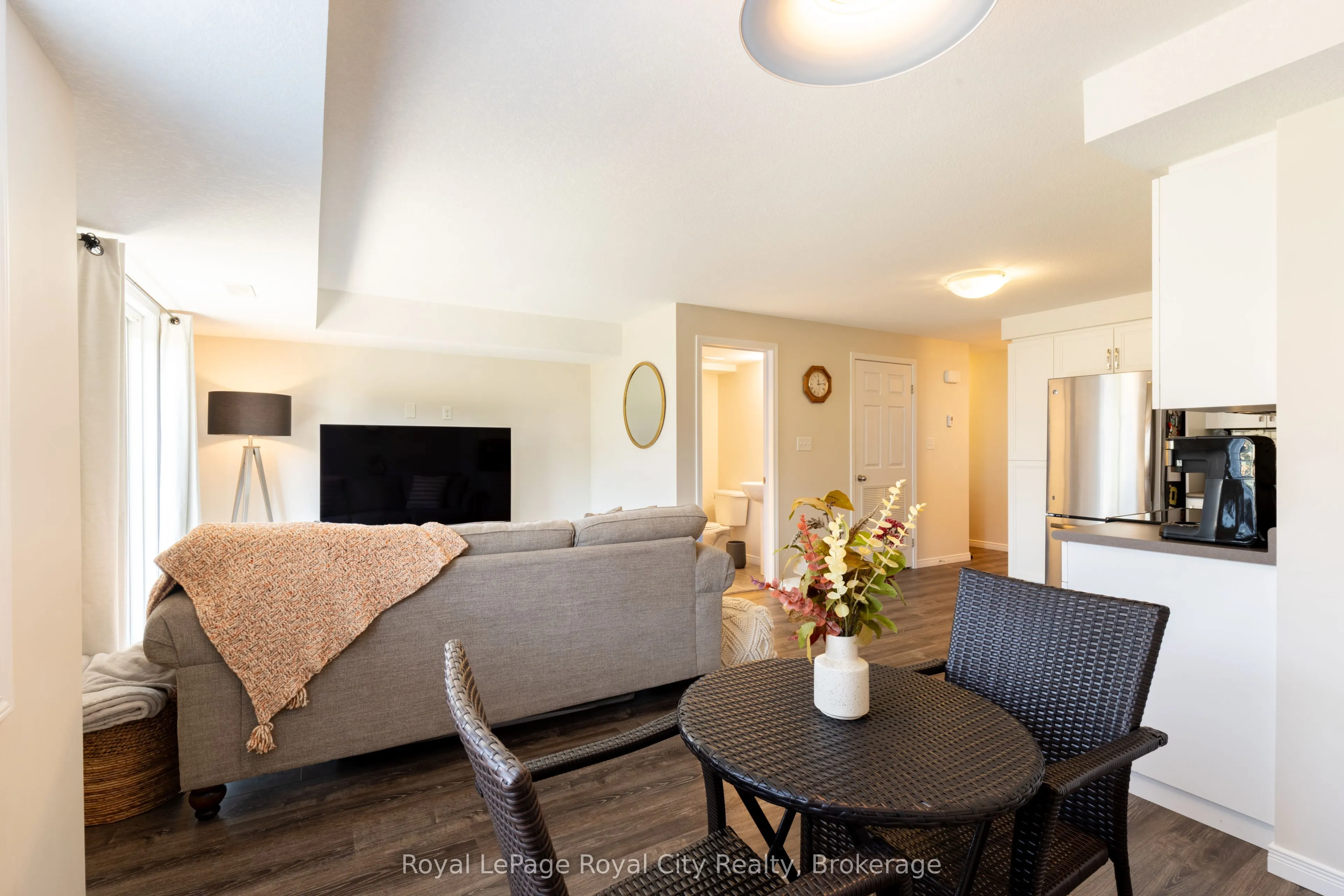 1989 Ottawa Street S #23C