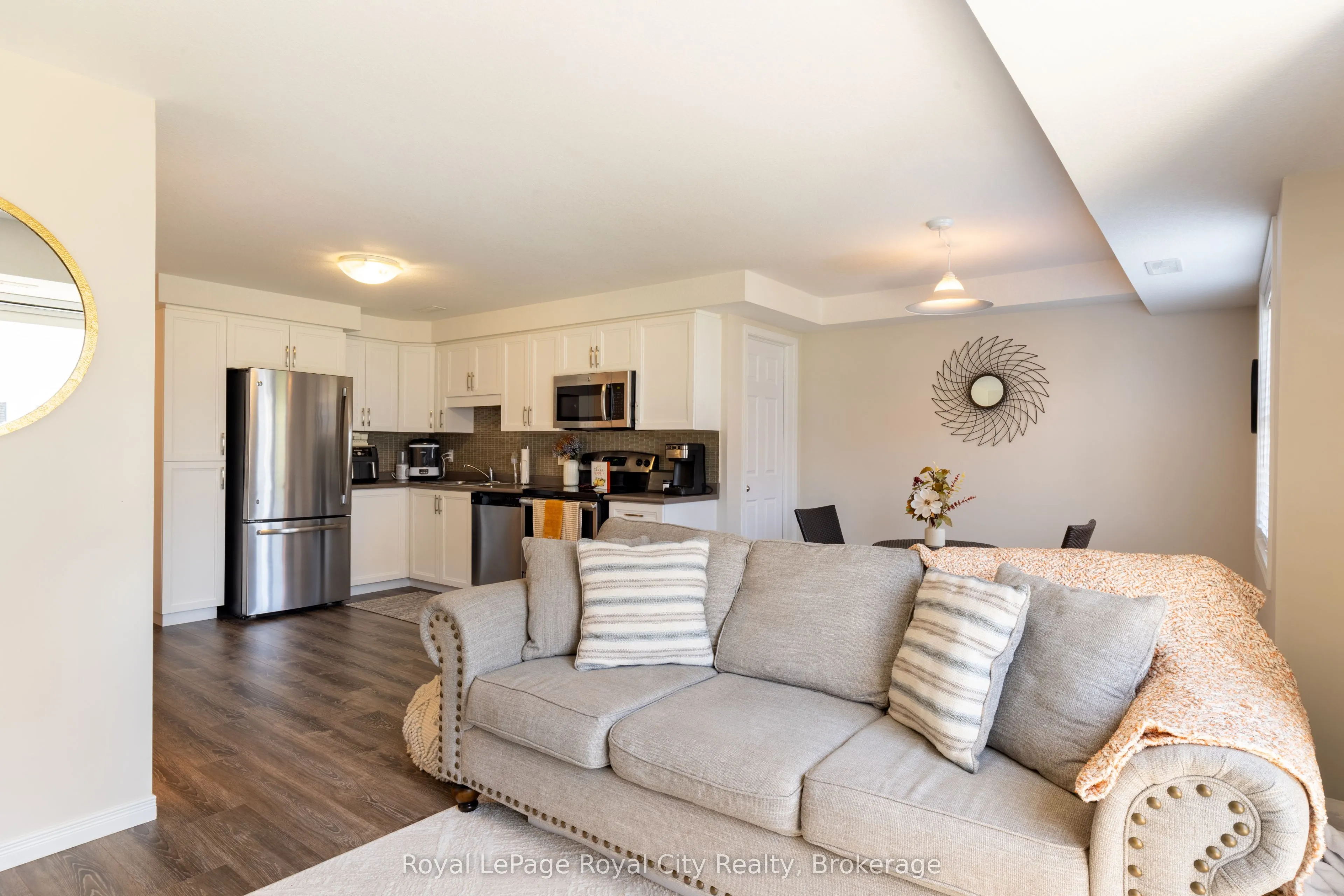 1989 Ottawa Street S #23C