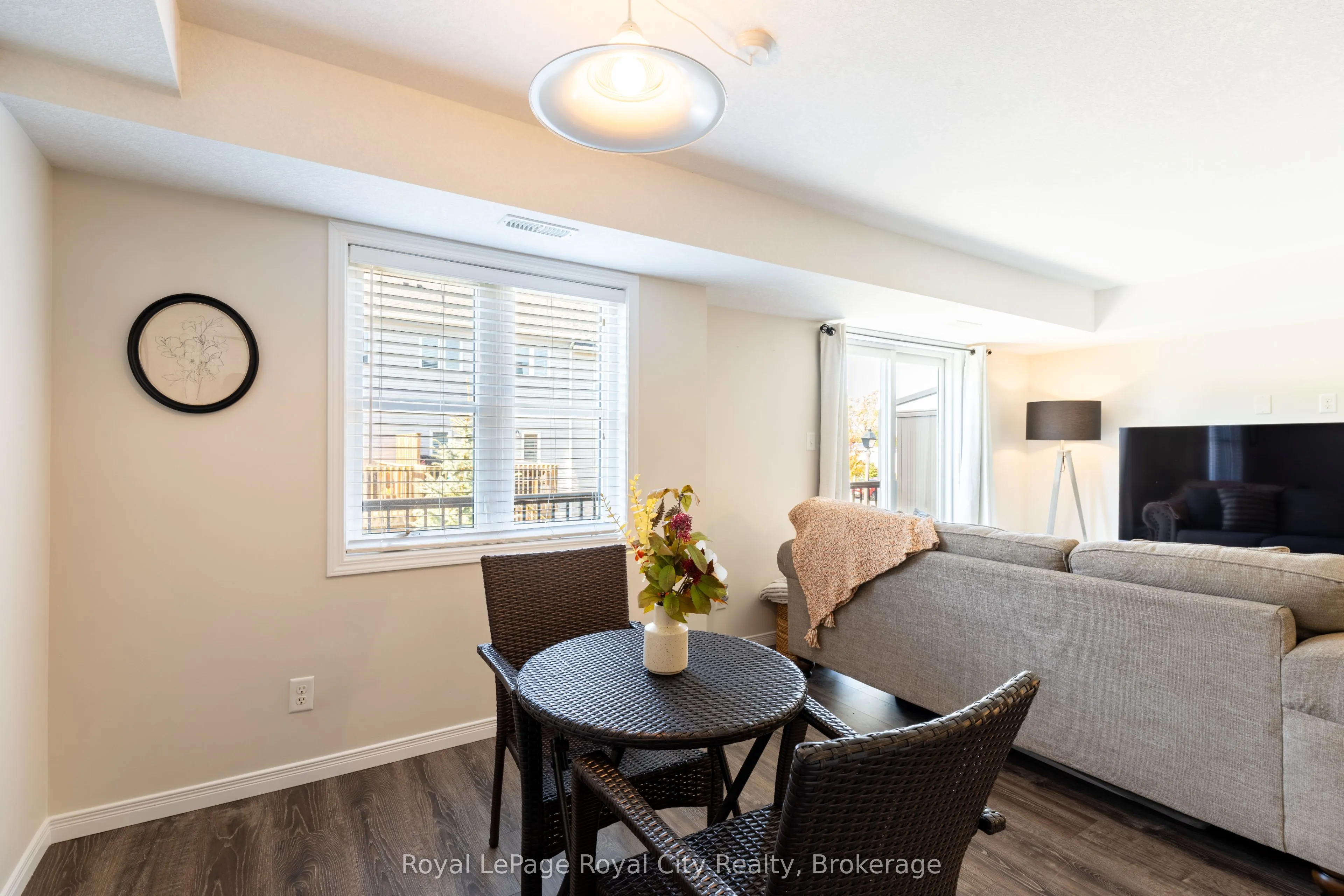 1989 Ottawa Street S #23C