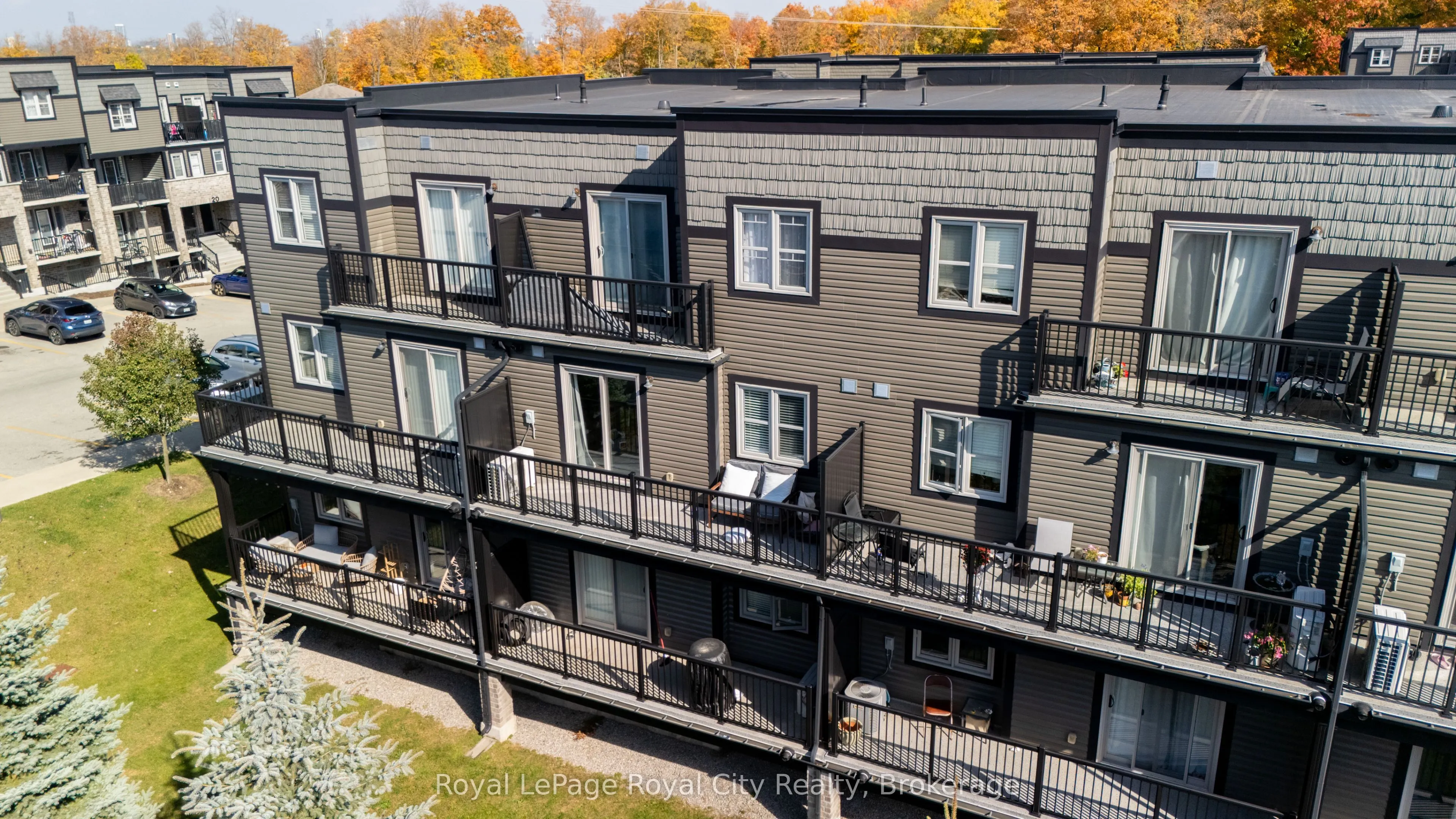 1989 Ottawa Street S #23C