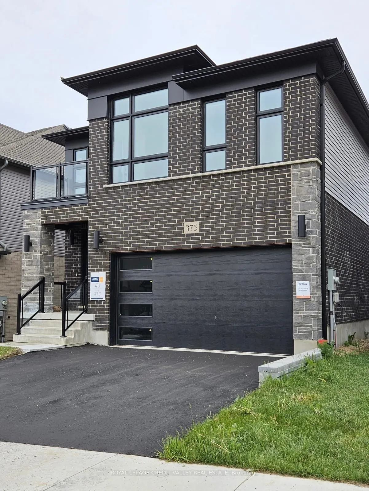 375 Chokecherry Crescent
