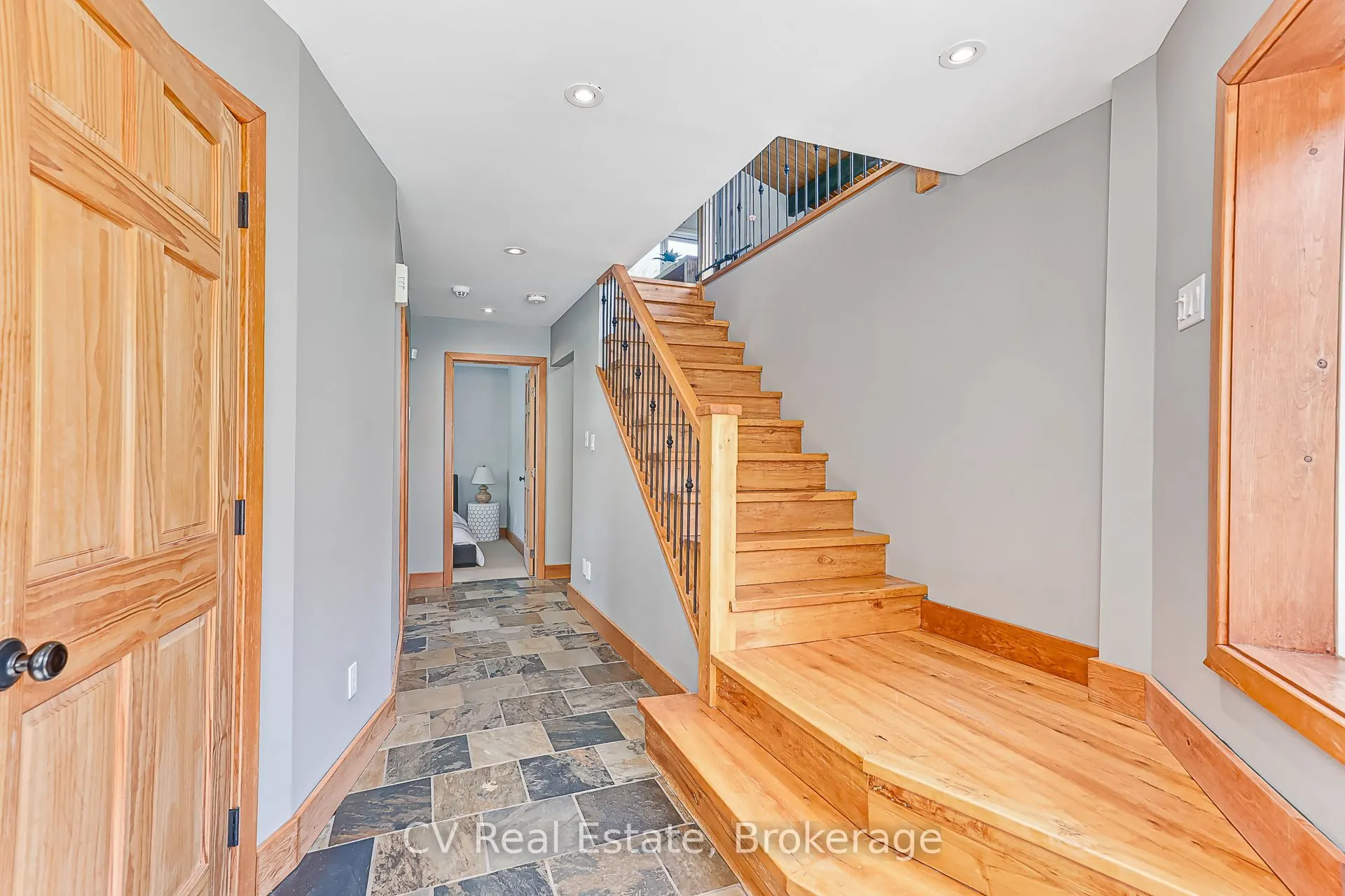 156 Chamonix Crescent