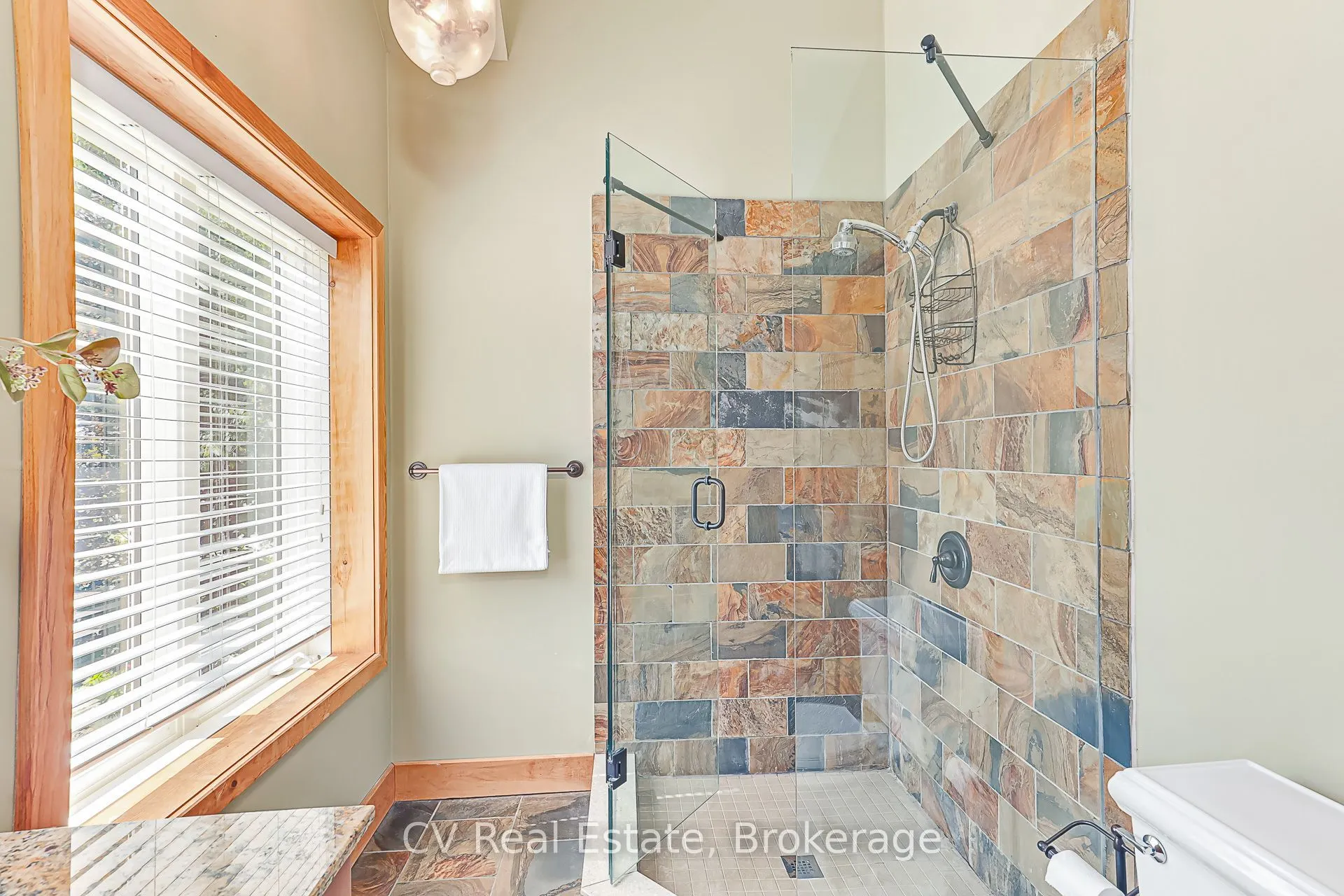 156 Chamonix Crescent