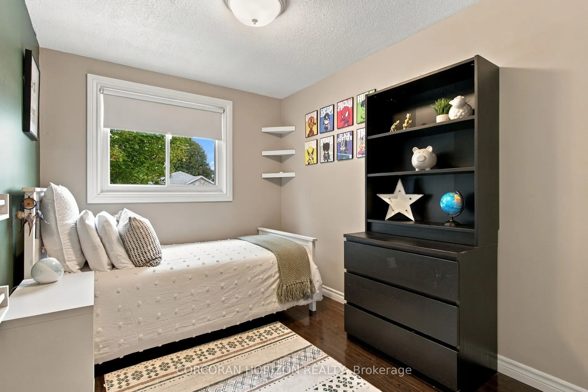 11 Sandalwood Drive
