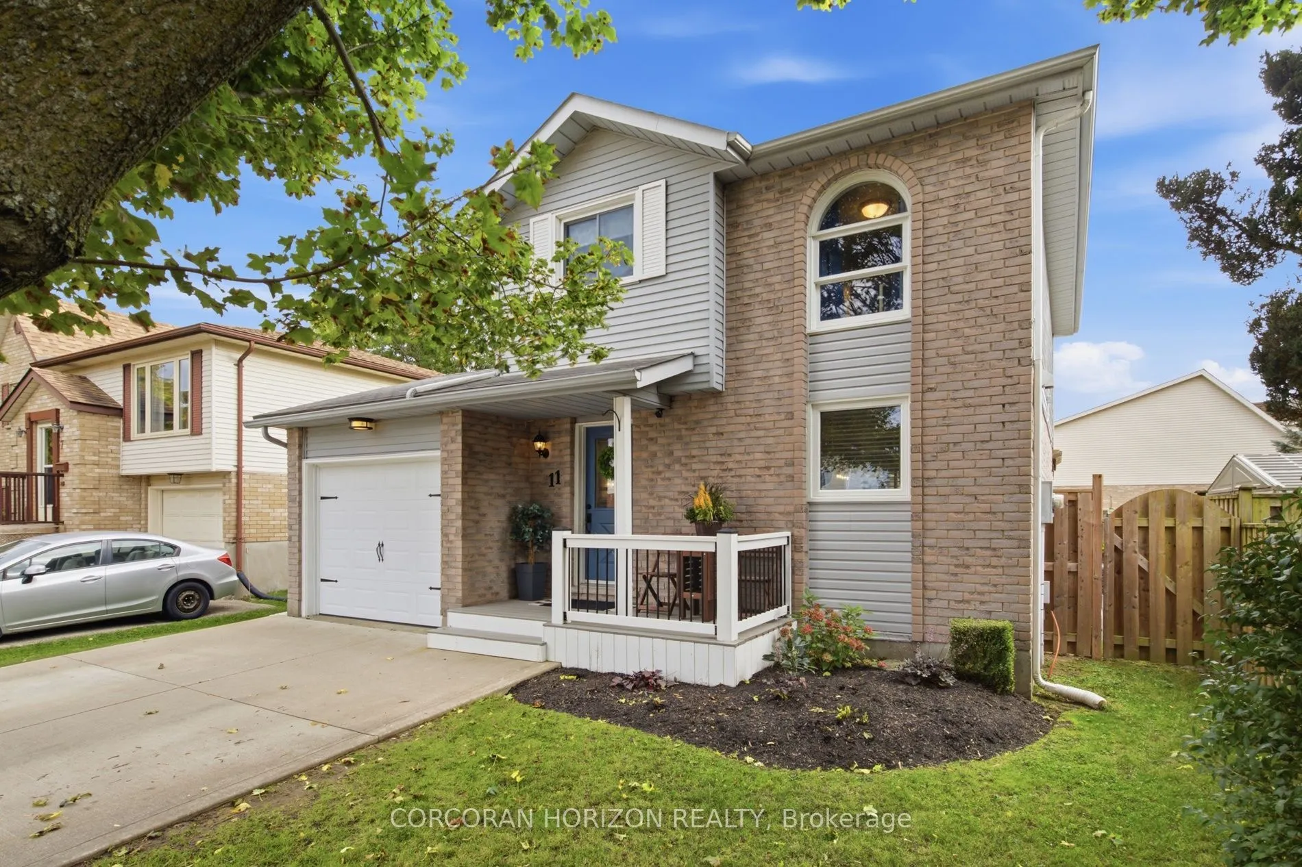 11 Sandalwood Drive