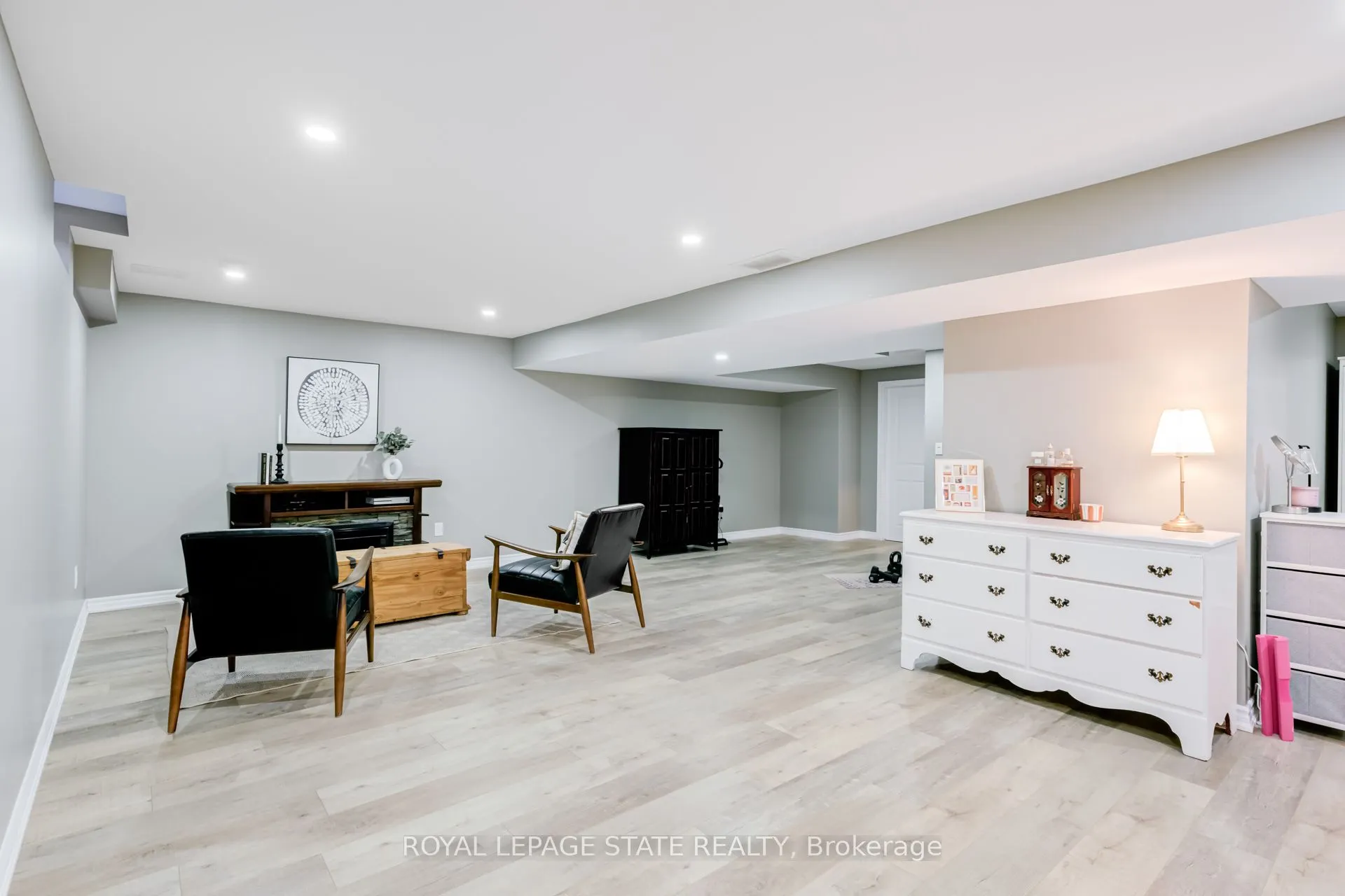 7 Kinsman Drive