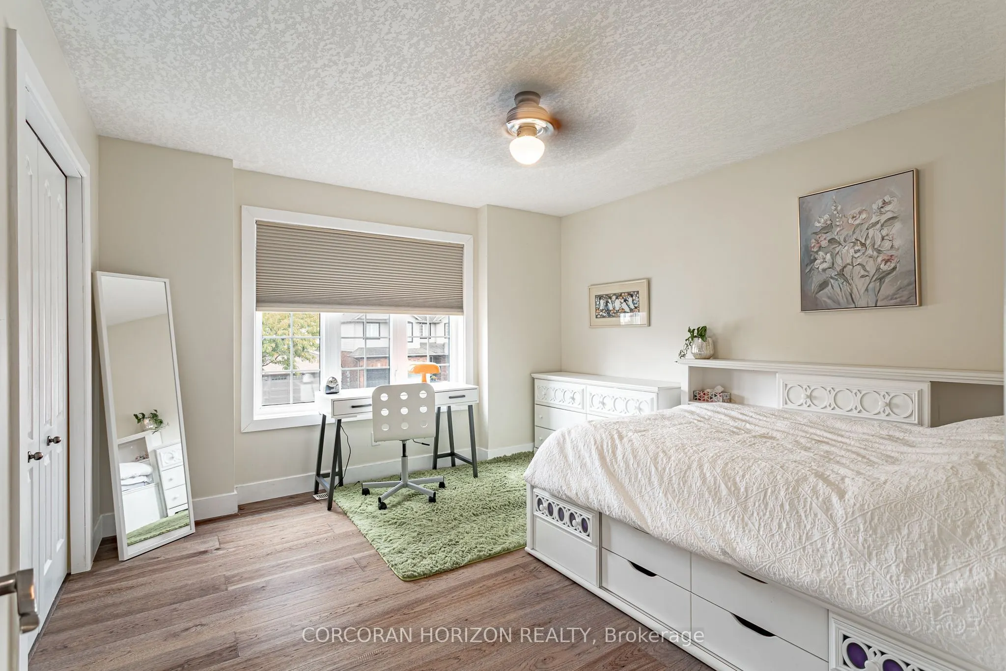 312 Schooner Crescent