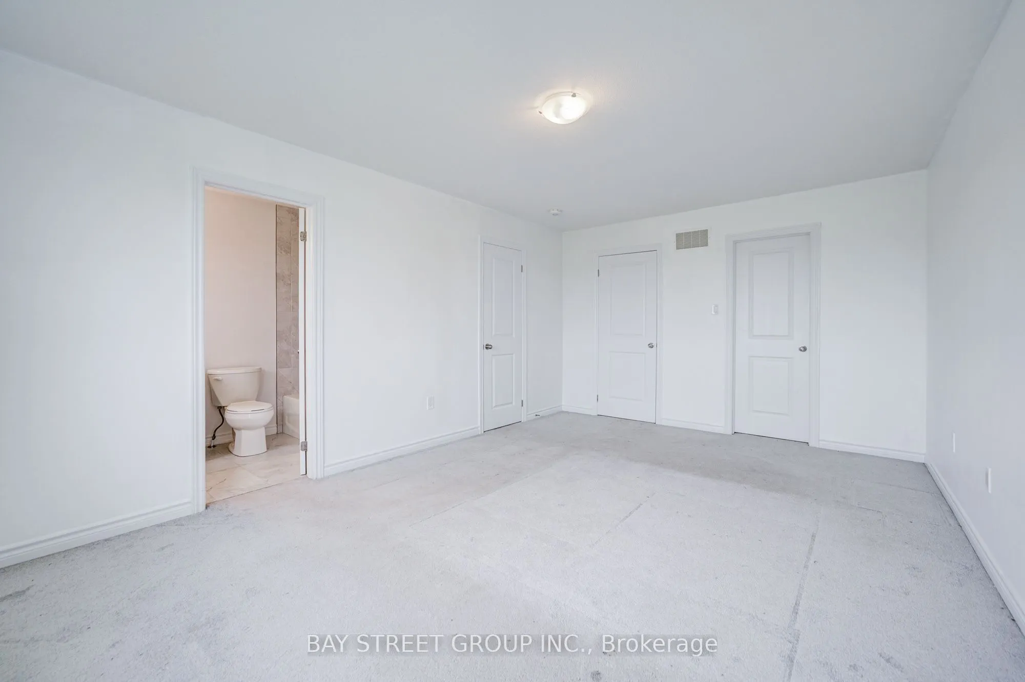 10 Elsegood Drive