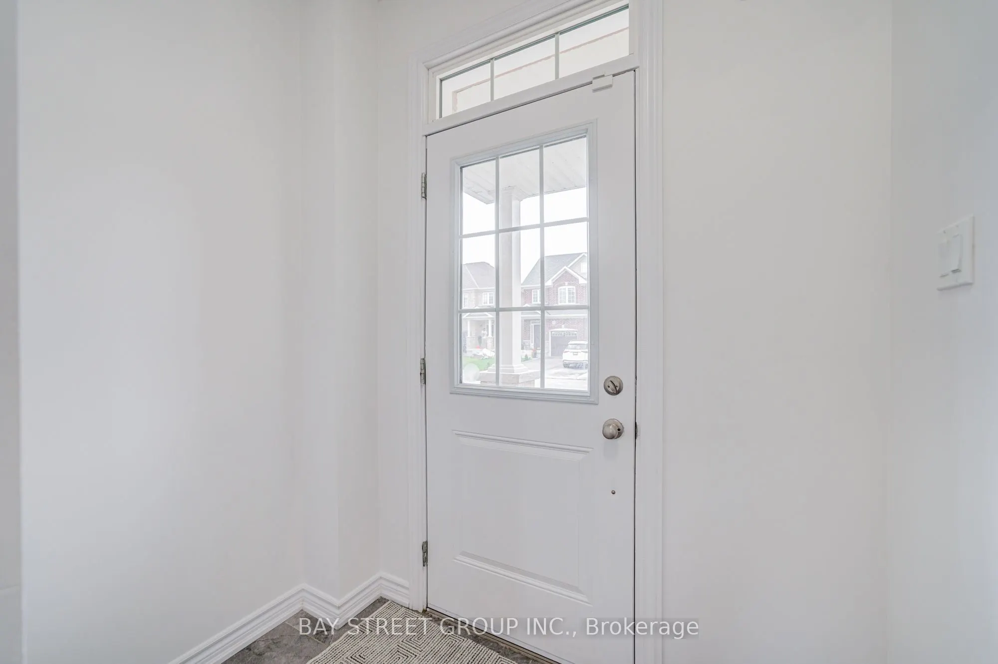 10 Elsegood Drive