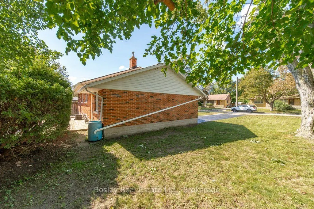 18 Maywood Road