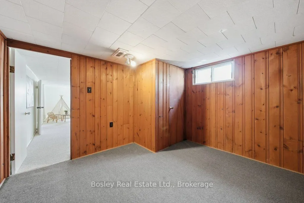18 Maywood Road