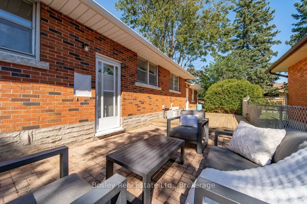 18 Maywood Road