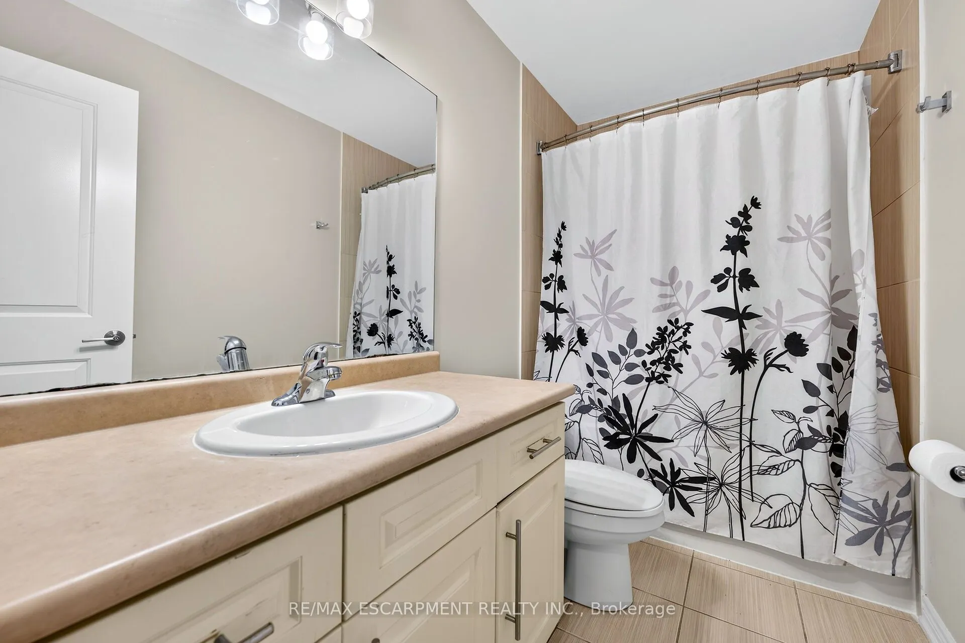 6 Chestnut Drive #84