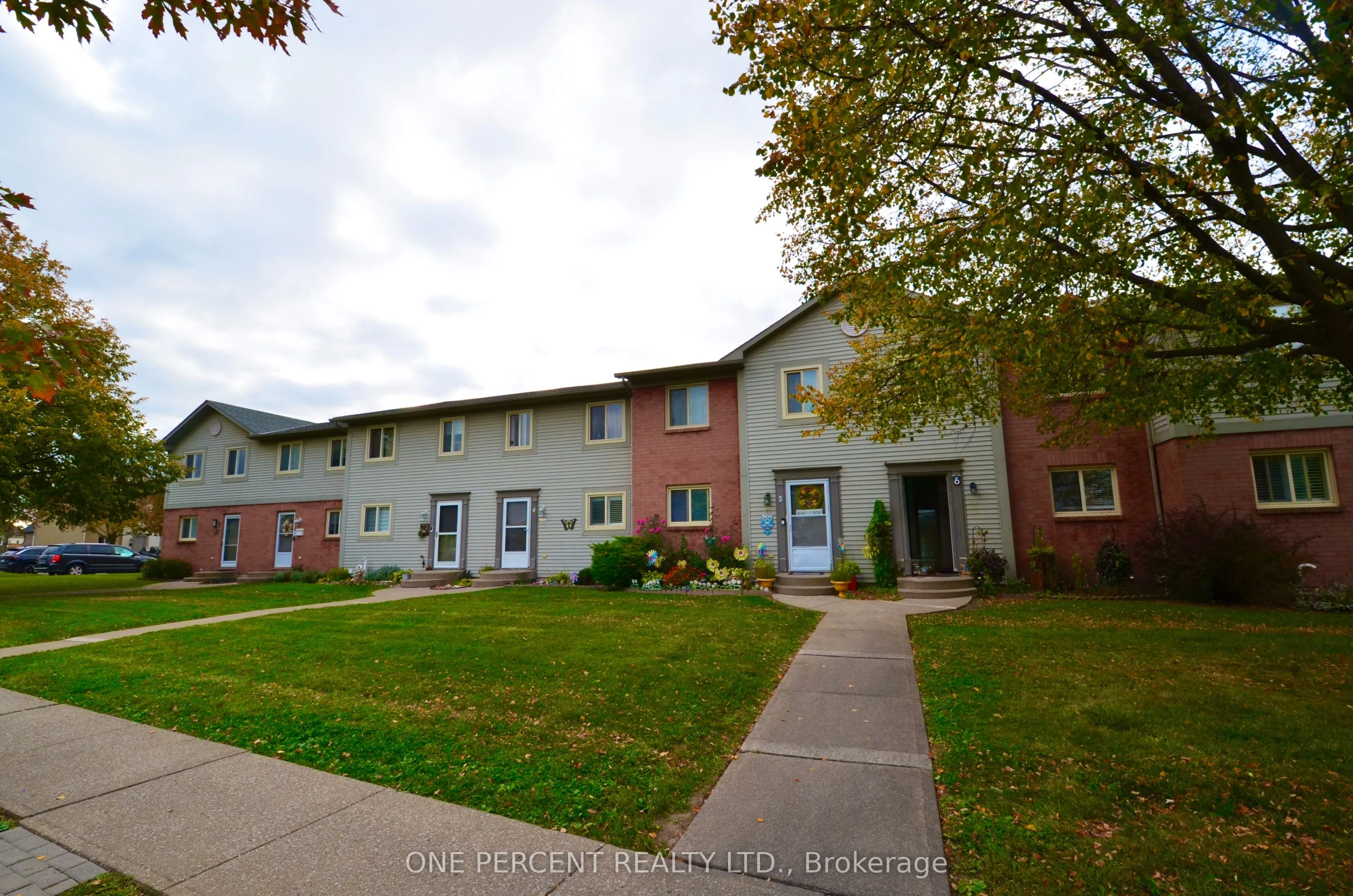 65 Dorchester Boulevard #5