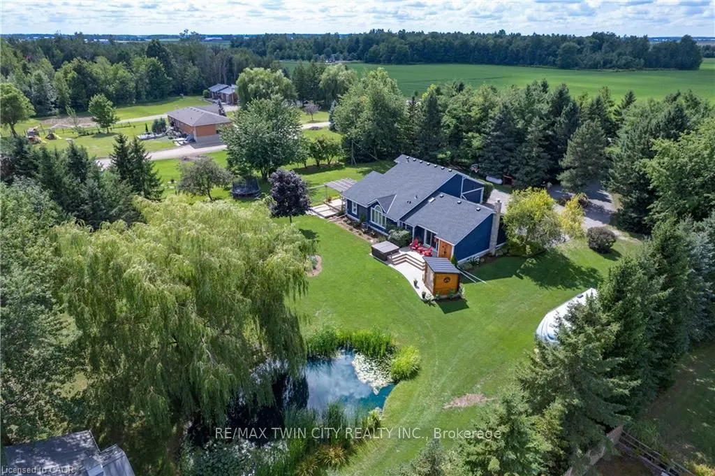 6471 Sideroad 15 Road