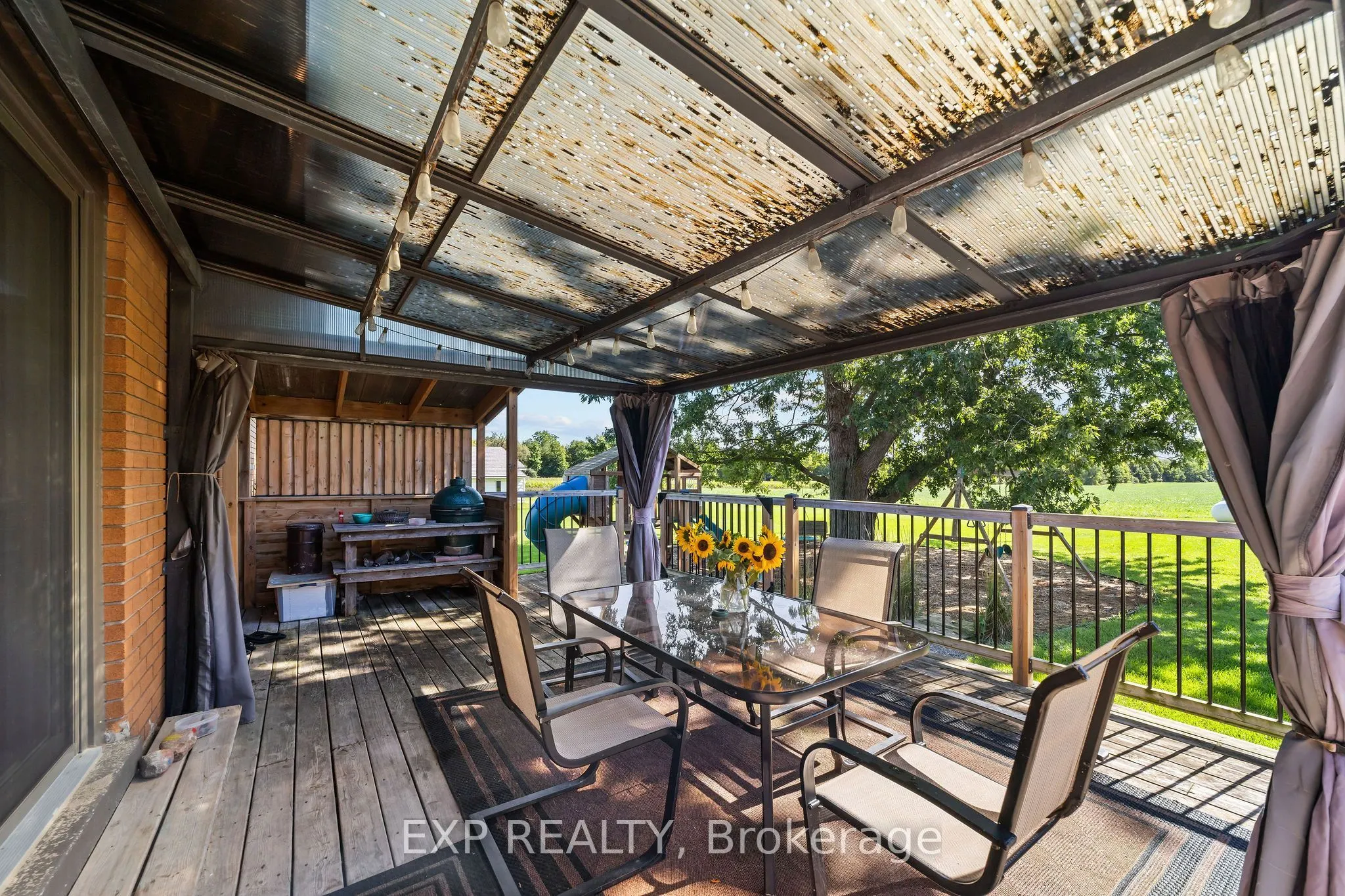 9221 Hickory Drive