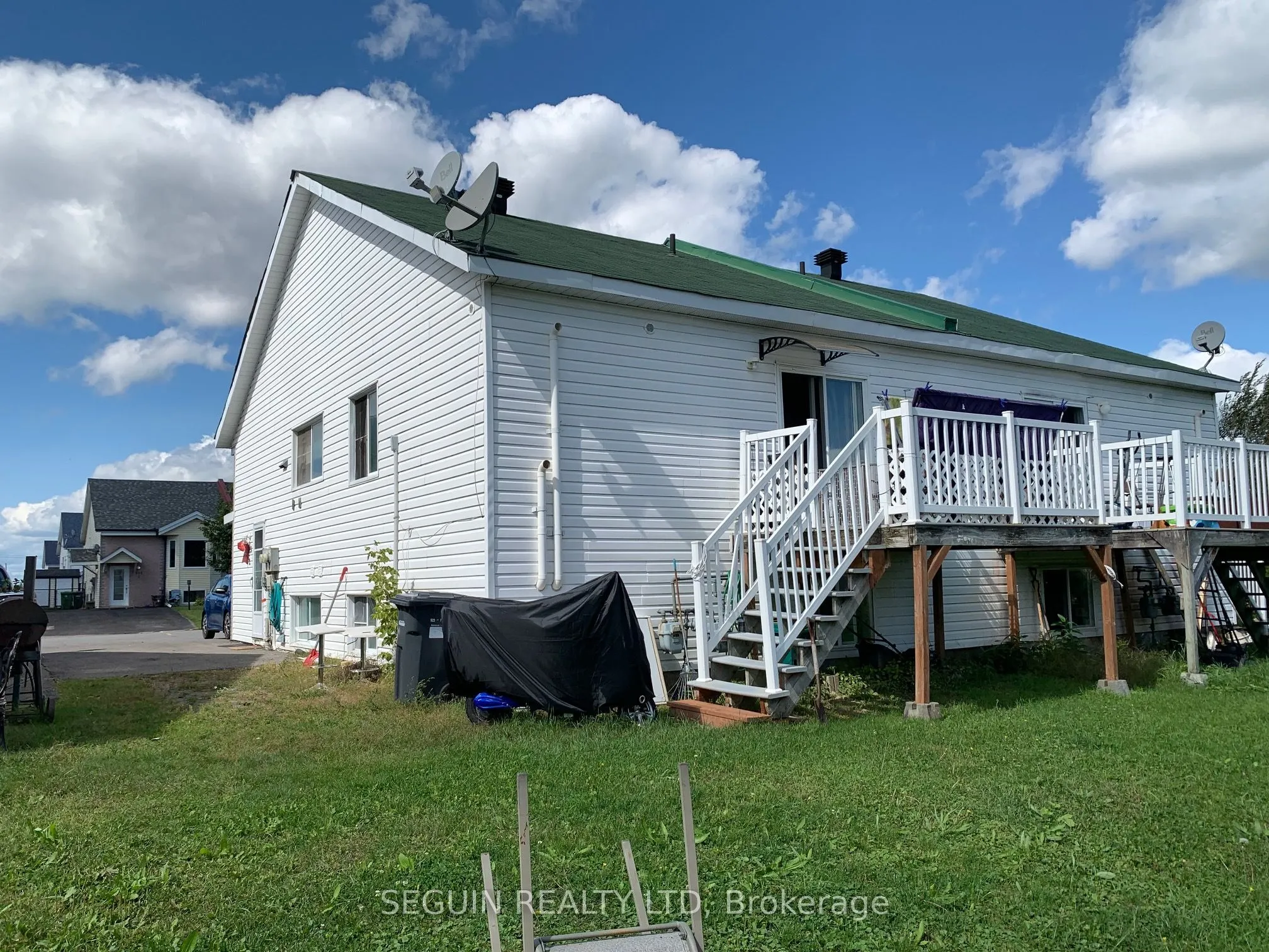 613-1 / 613-2 Paul Crescent