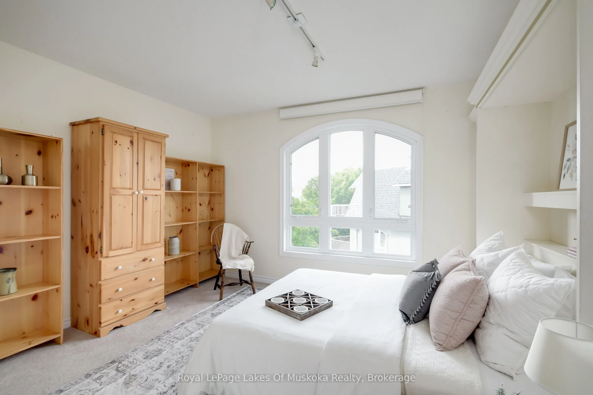 31 Dairy Lane #401