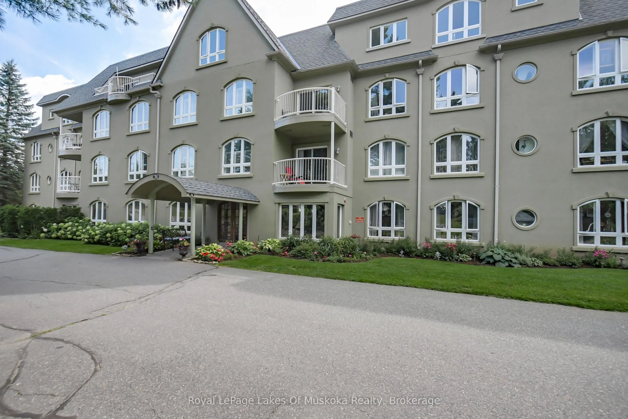 31 Dairy Lane #401