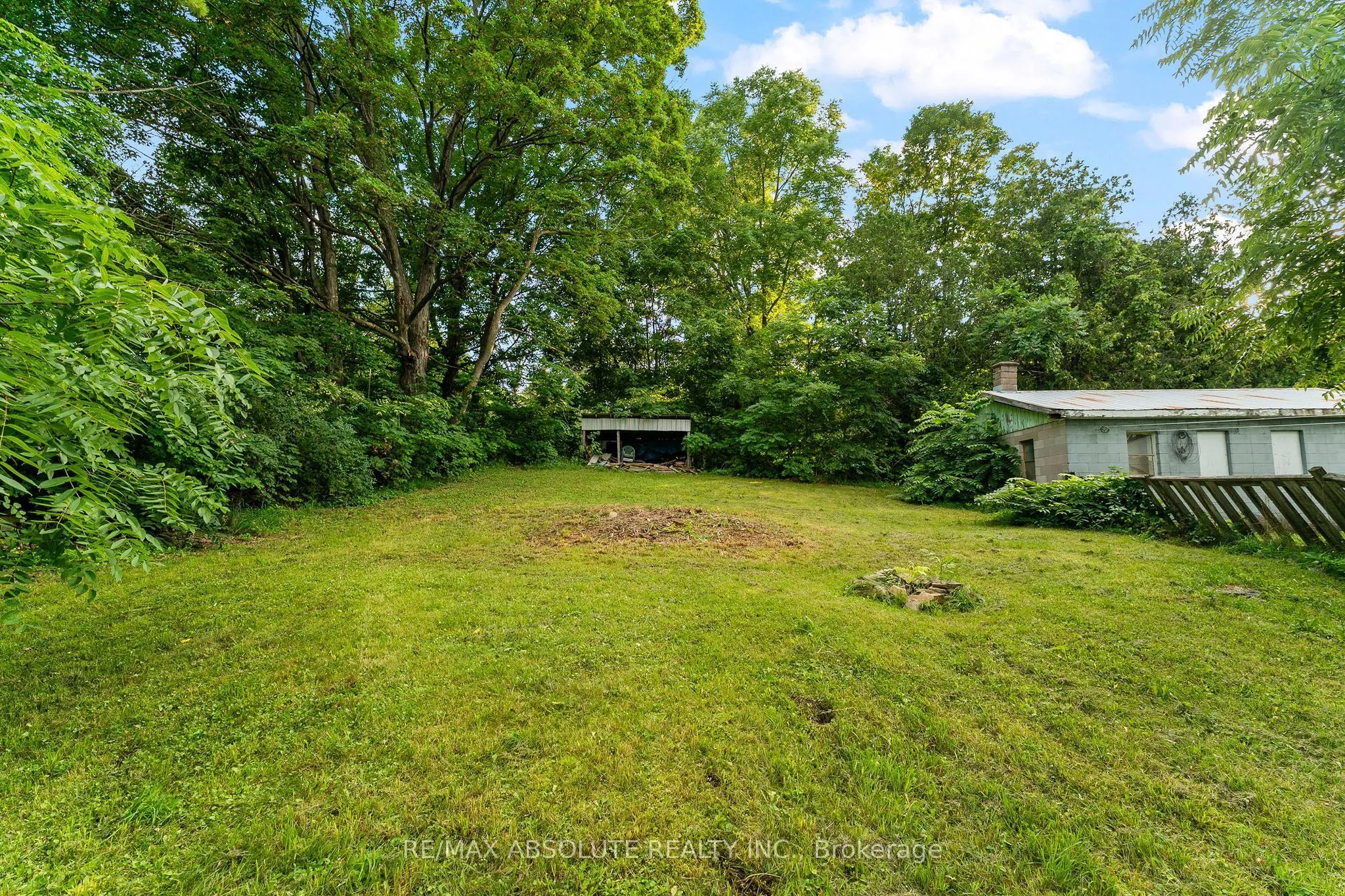 853 B River Road
