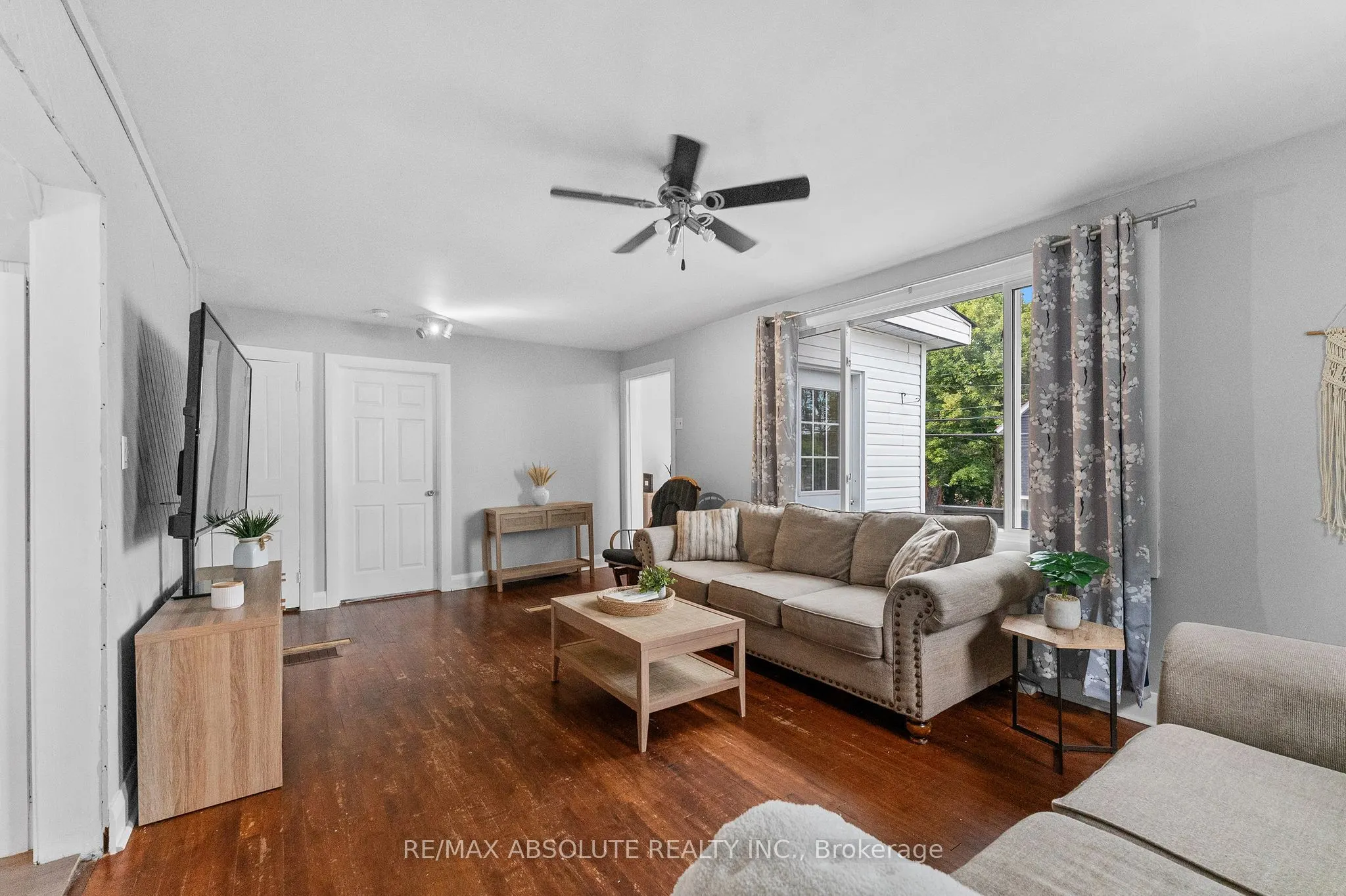 853 B River Road
