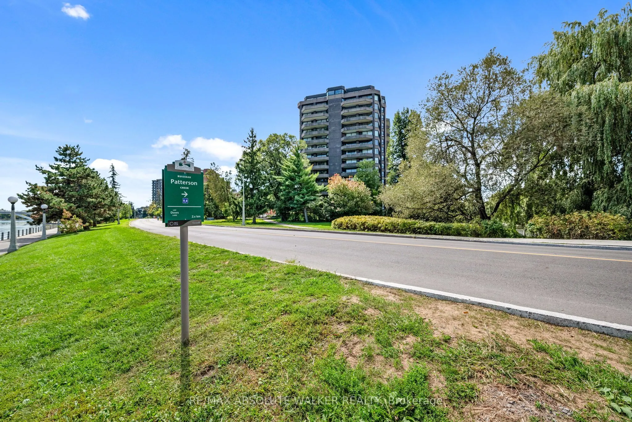 300 Queen Elizabeth Drive #9B