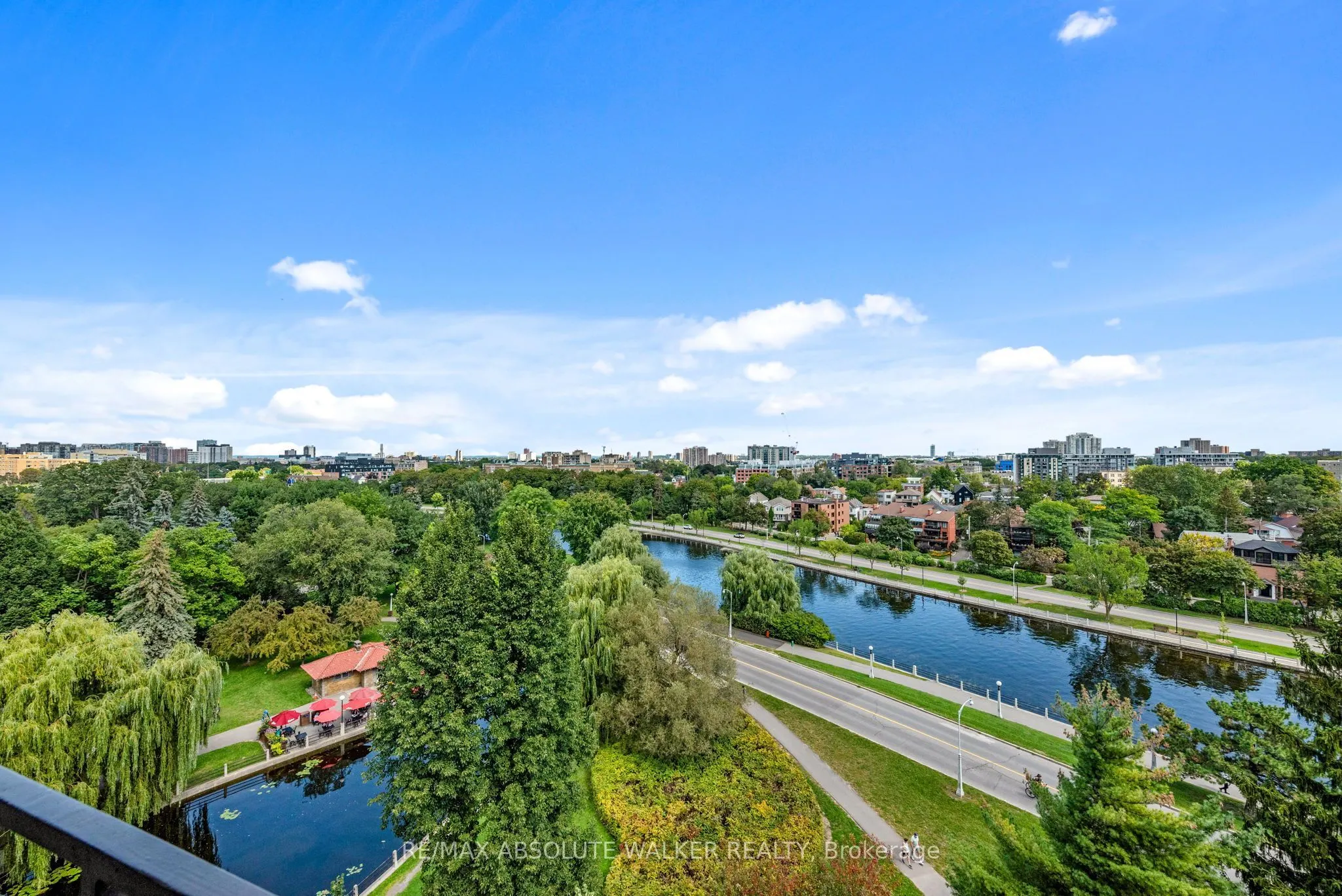 300 Queen Elizabeth Drive #9B
