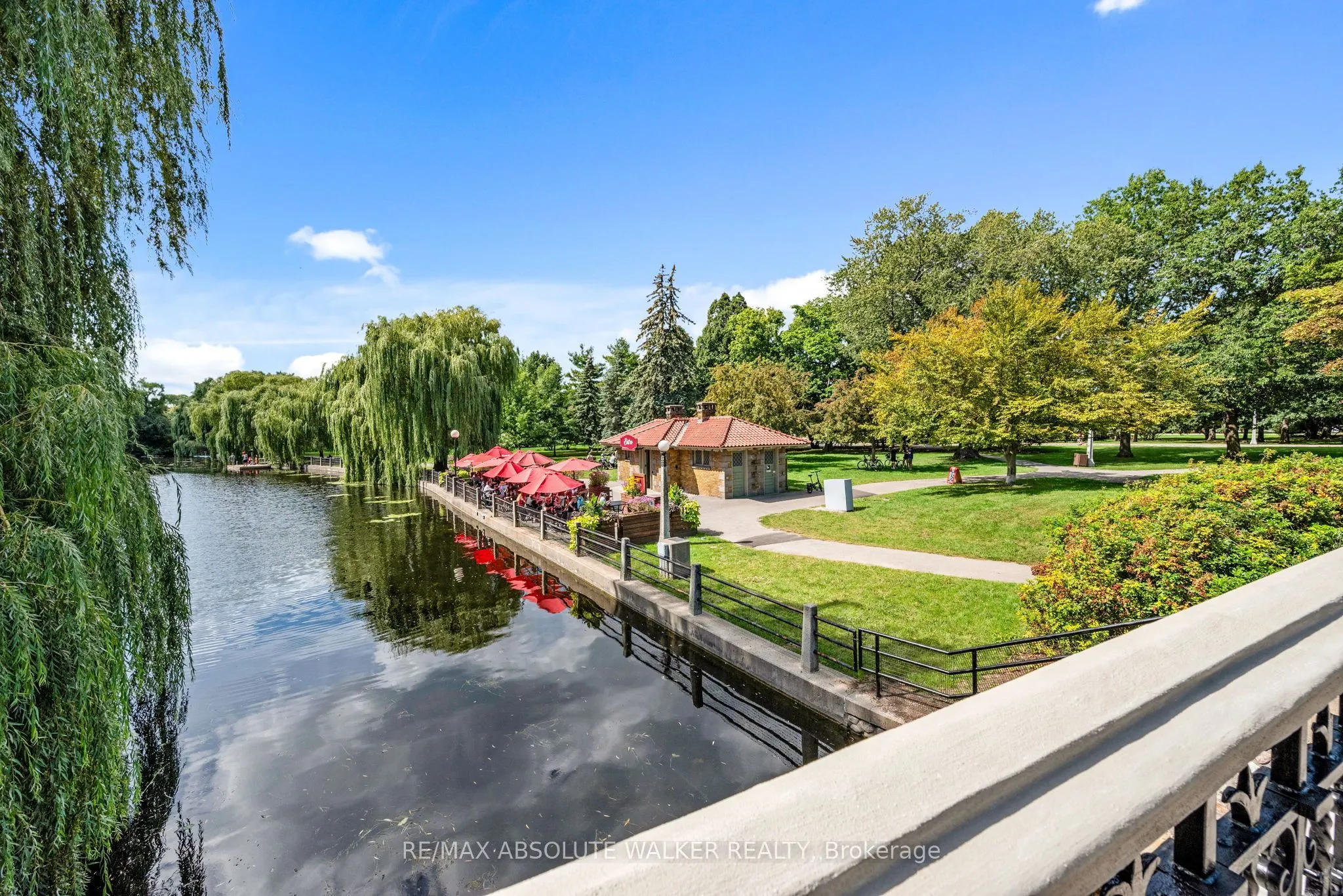 300 Queen Elizabeth Drive #9B