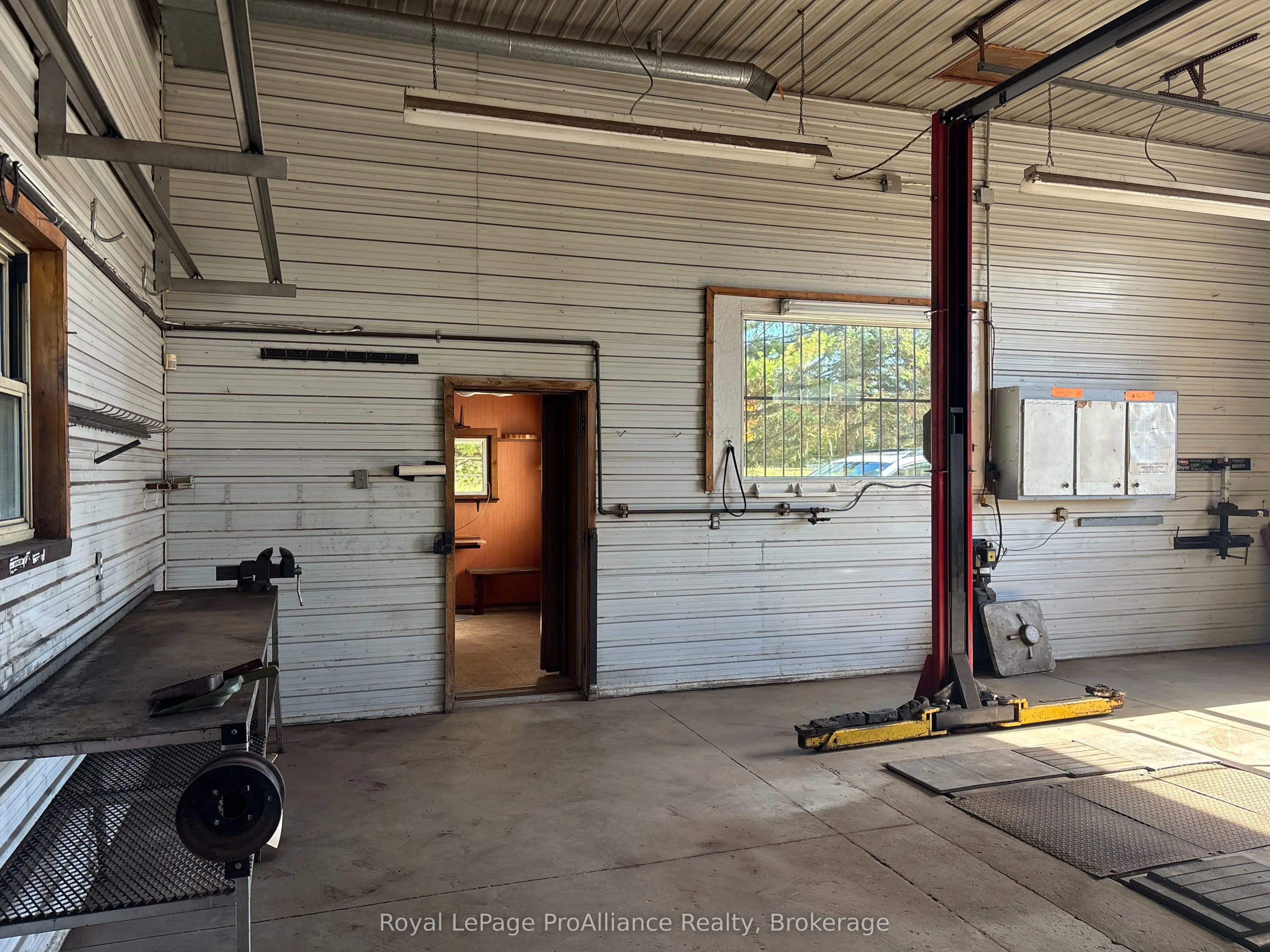 230 County Road 22