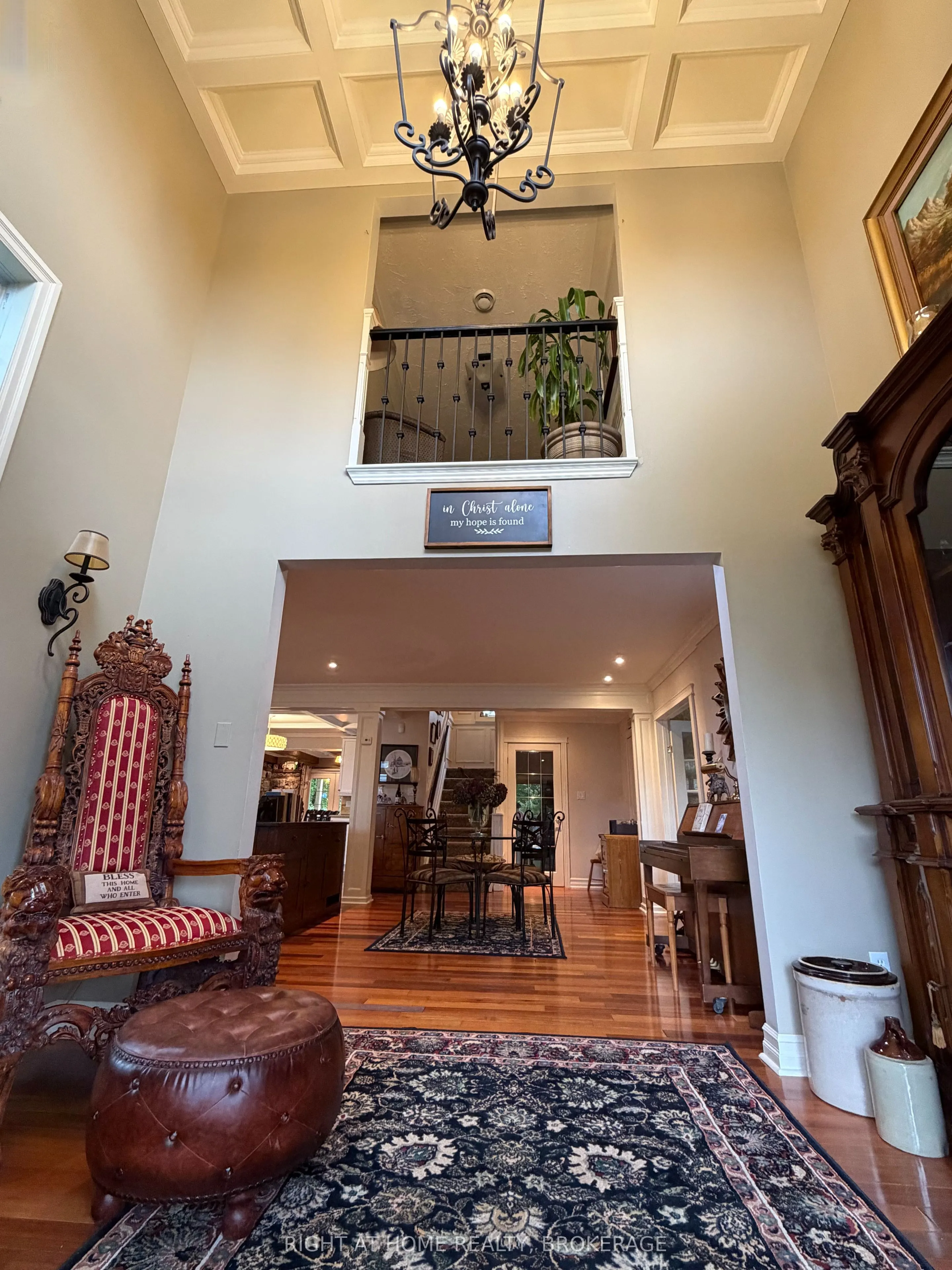 4108 Queen Victoria Street
