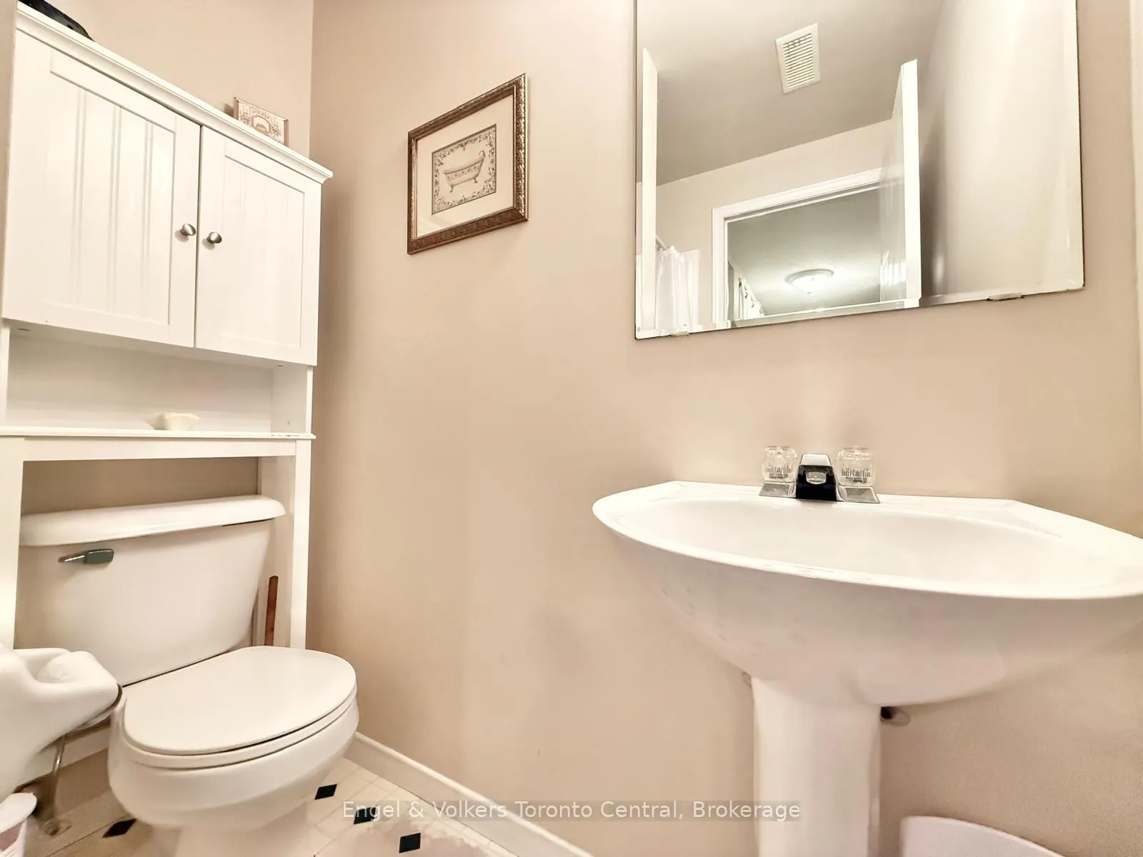 920 Edinburgh Road S #9