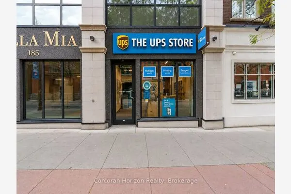 187 James Street N