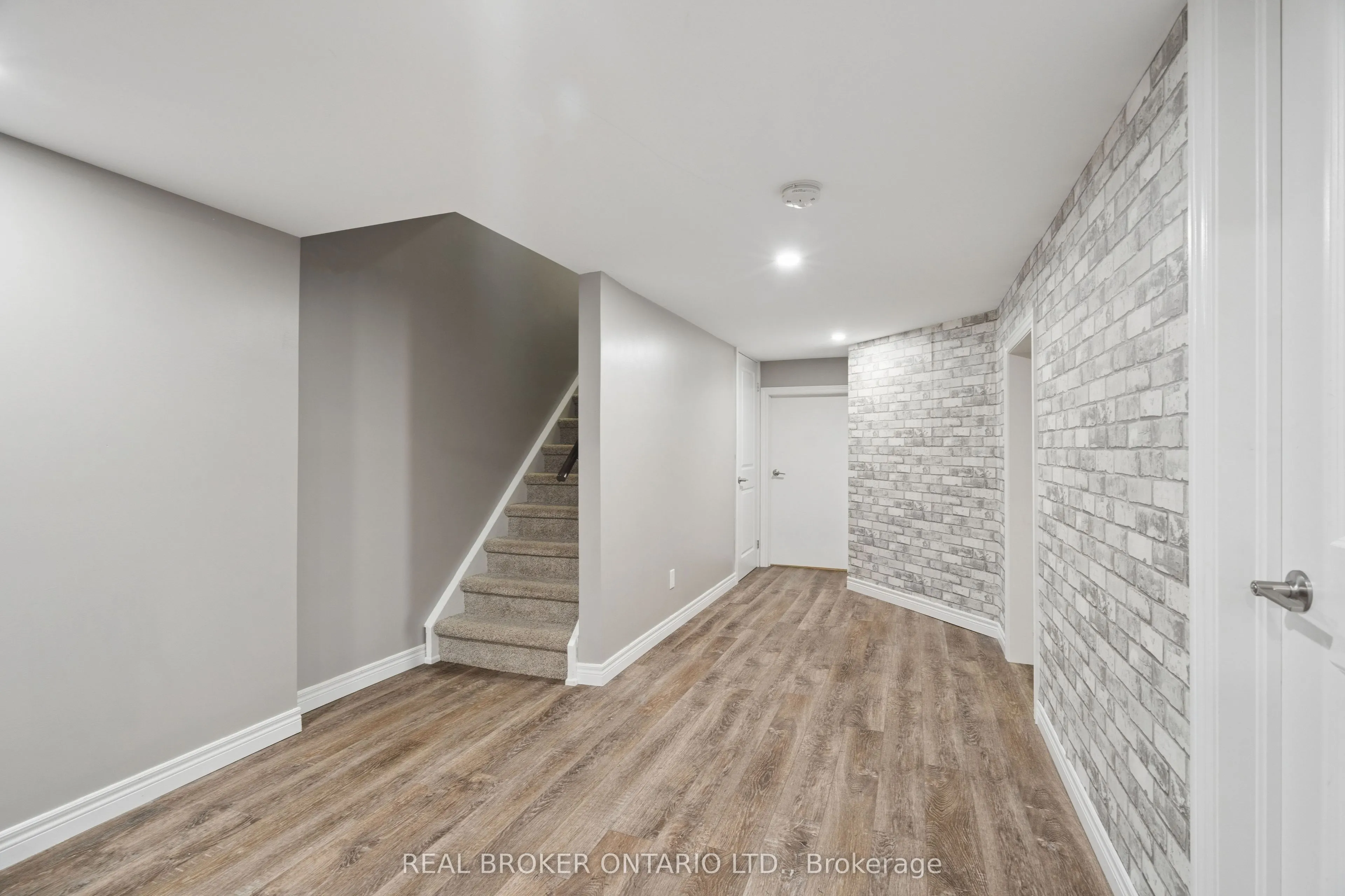 569 Starwood Drive
