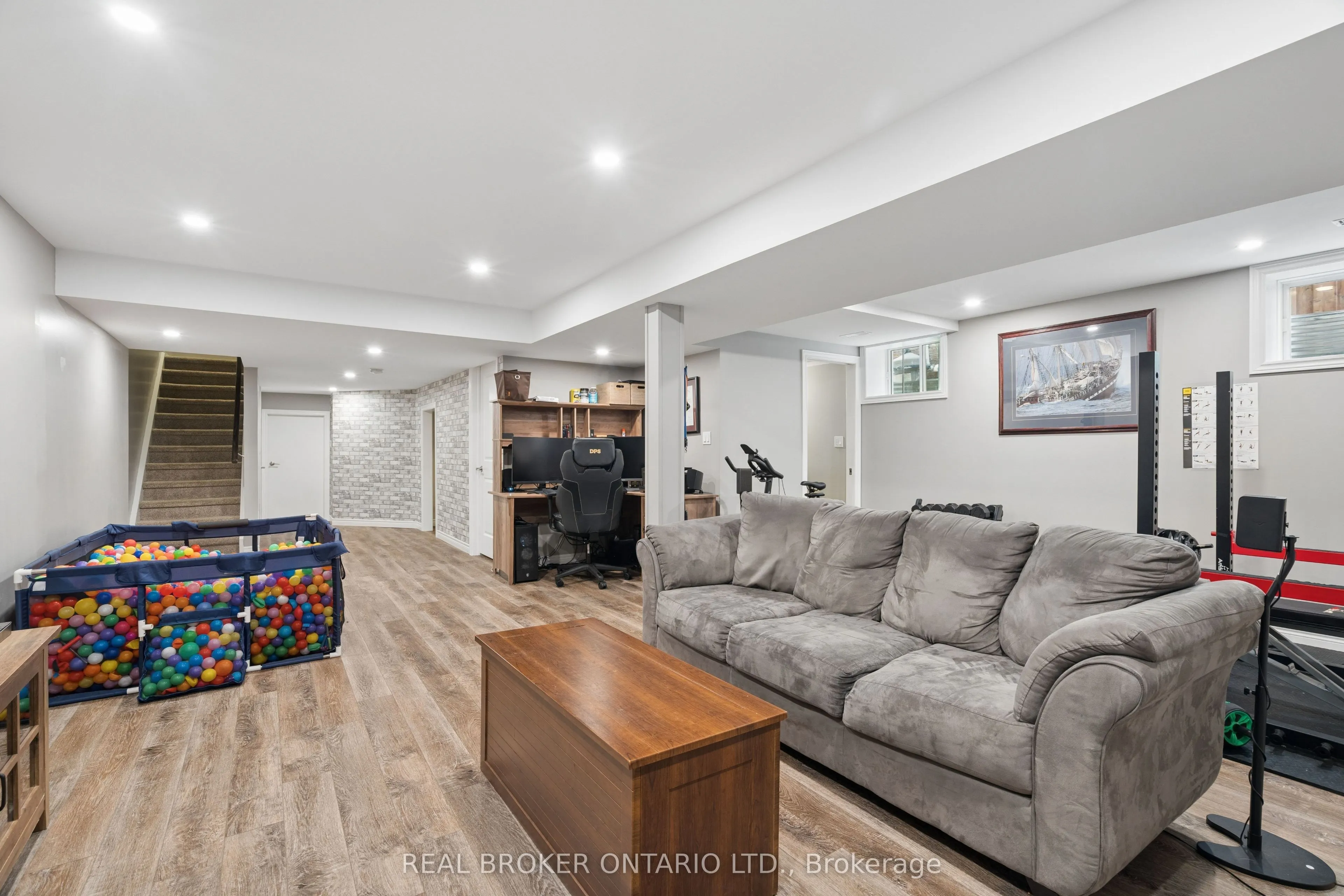 569 Starwood Drive