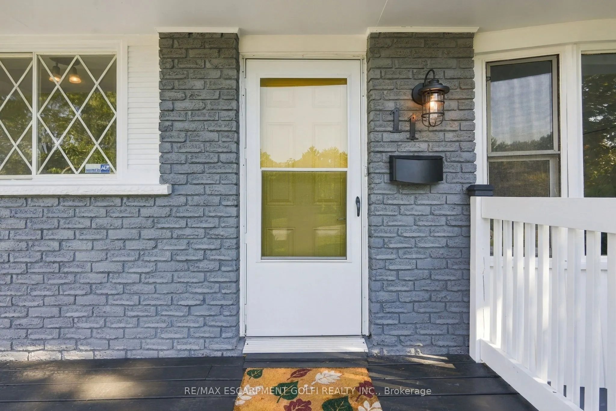 11 Dawn Road