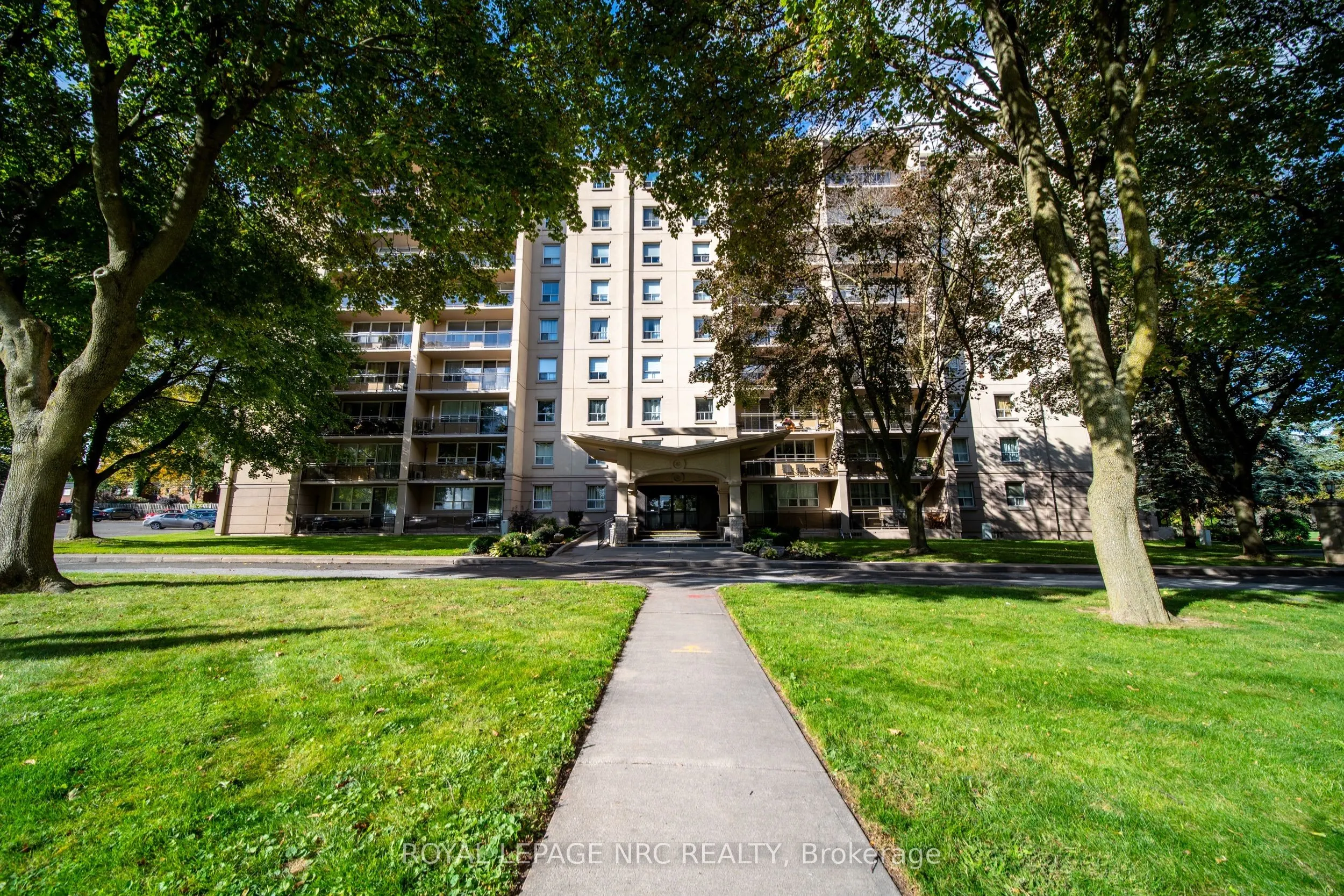 6400 Huggins Street #301