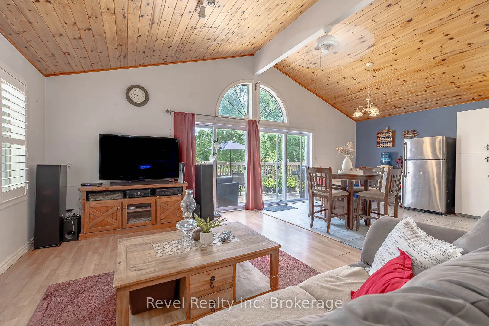 36 Tebby Boulevard