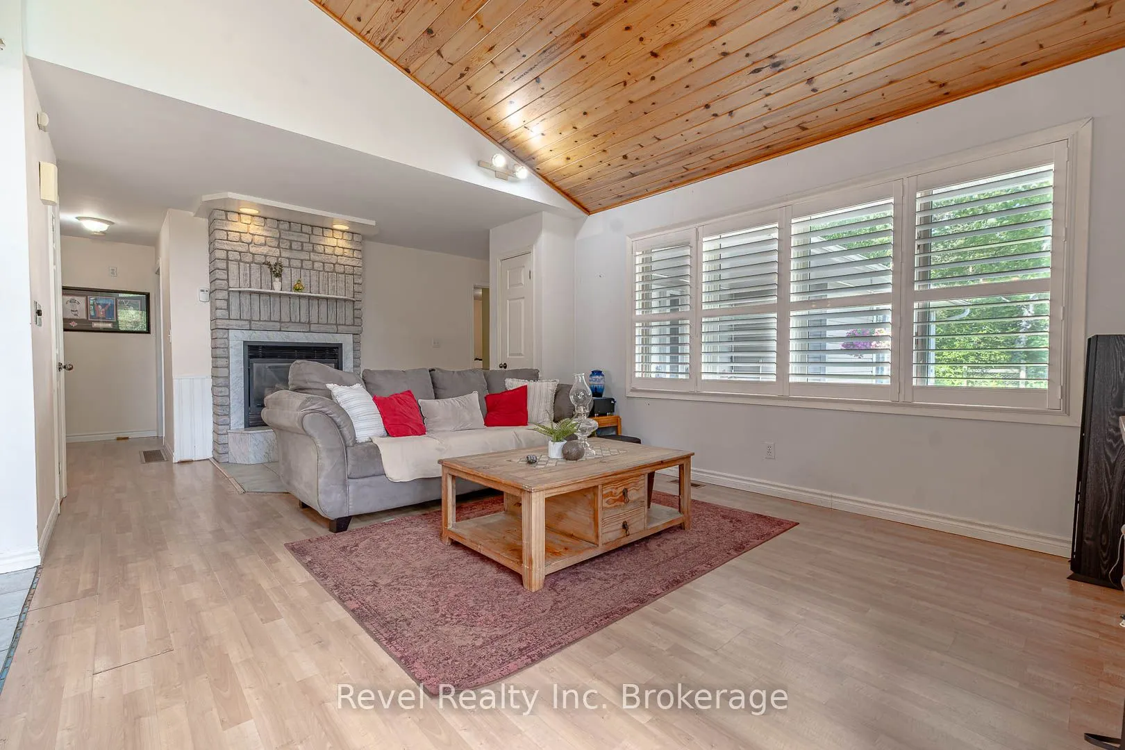 36 Tebby Boulevard