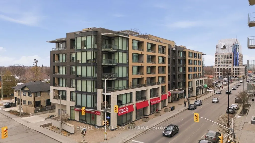 101 Richmond Road #418