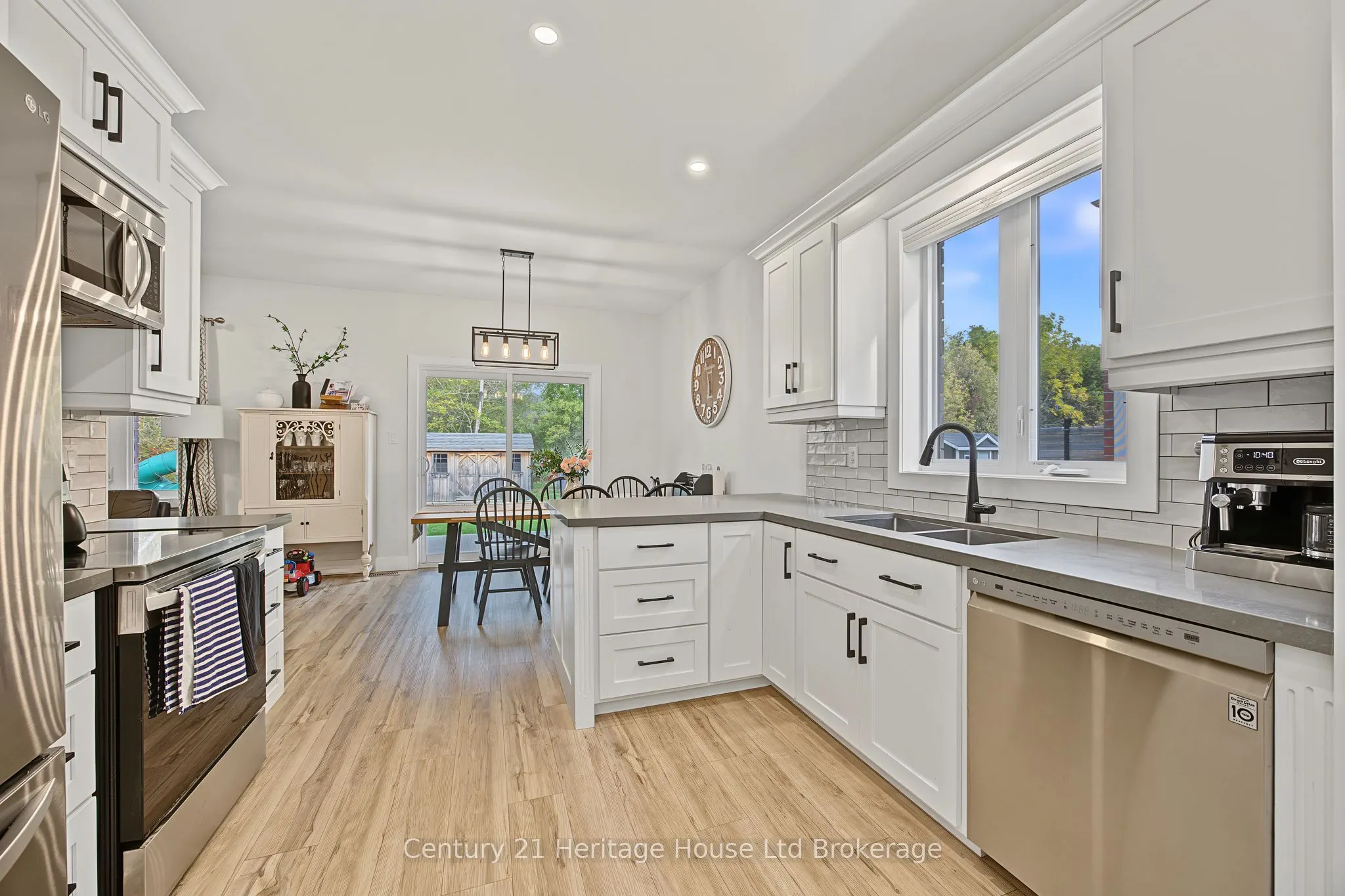26 Brookside Lane