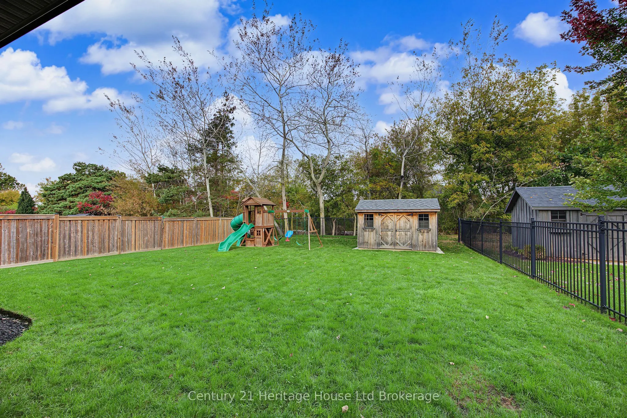 26 Brookside Lane