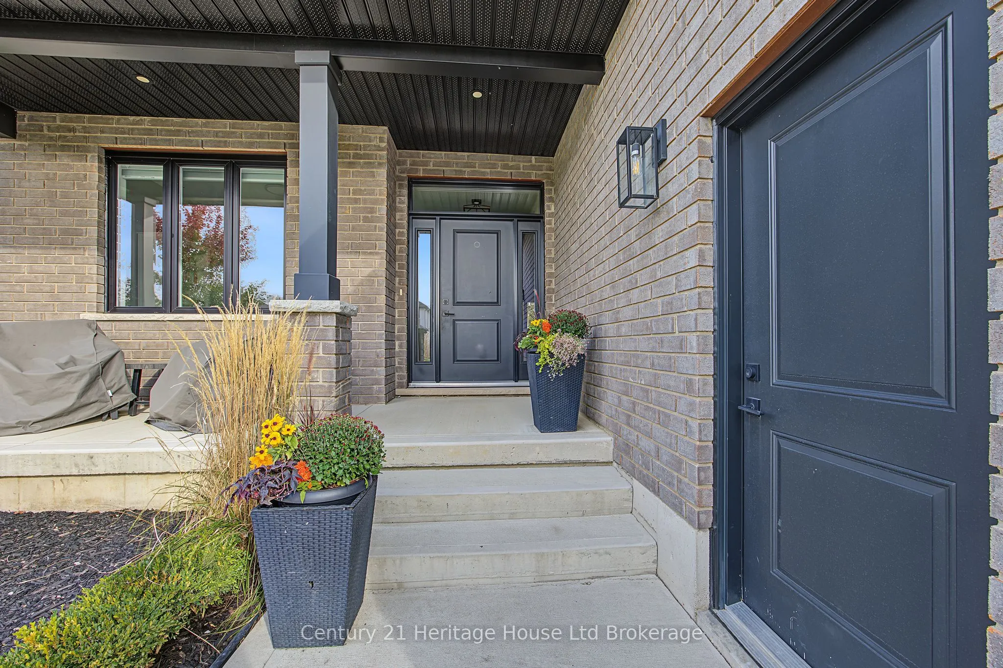 26 Brookside Lane
