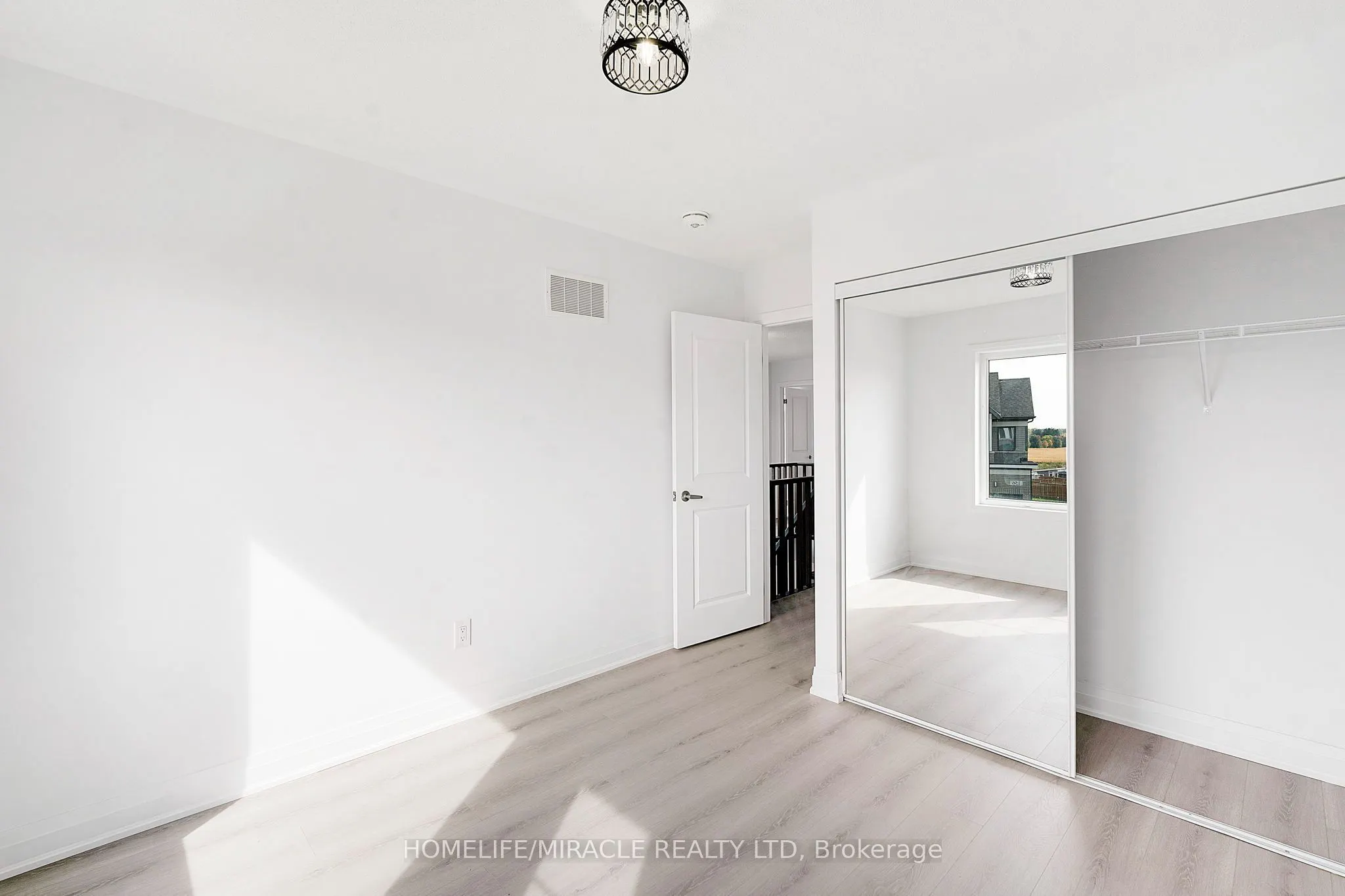 161 Freedom Crescent