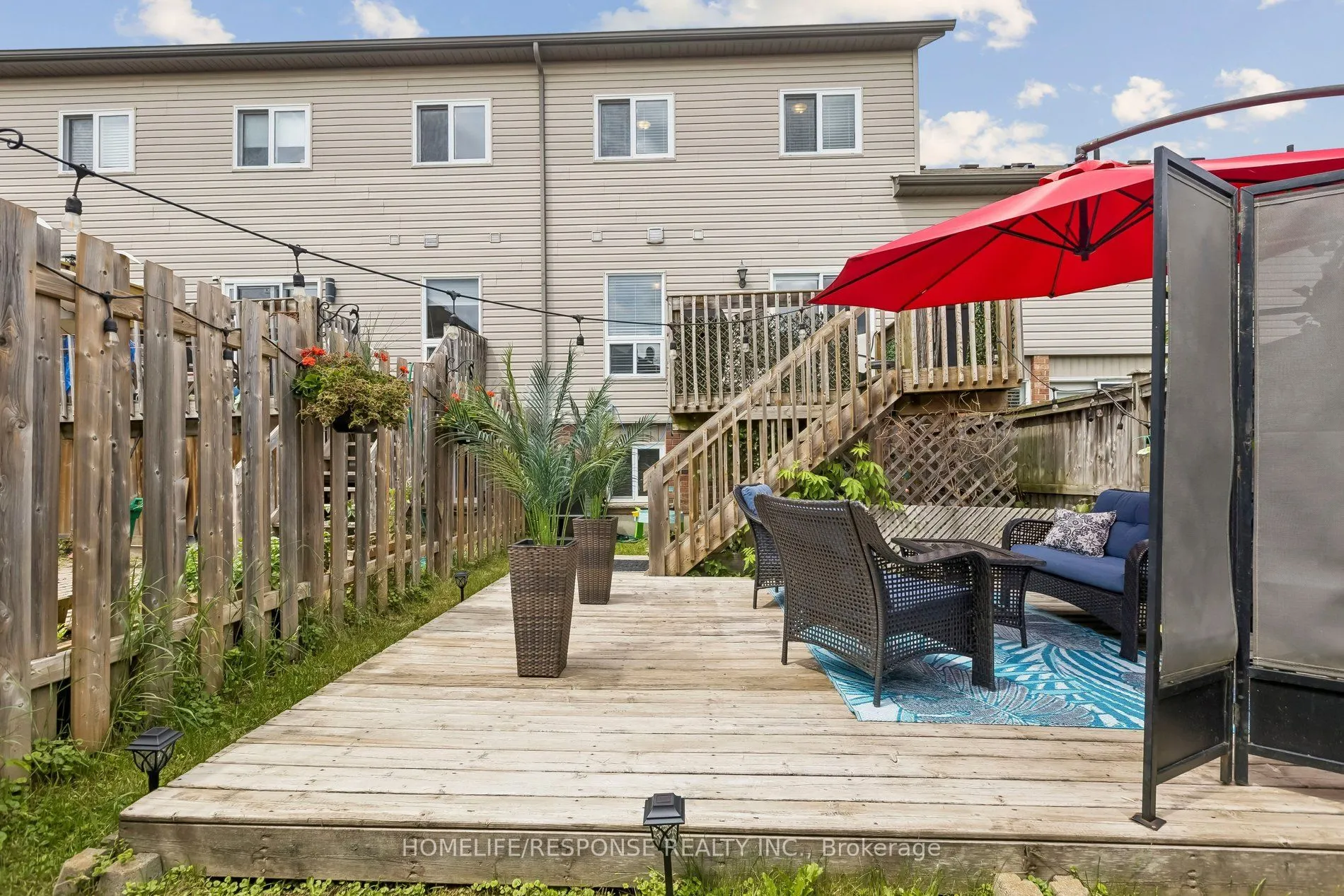 222 SOPHIA Crescent