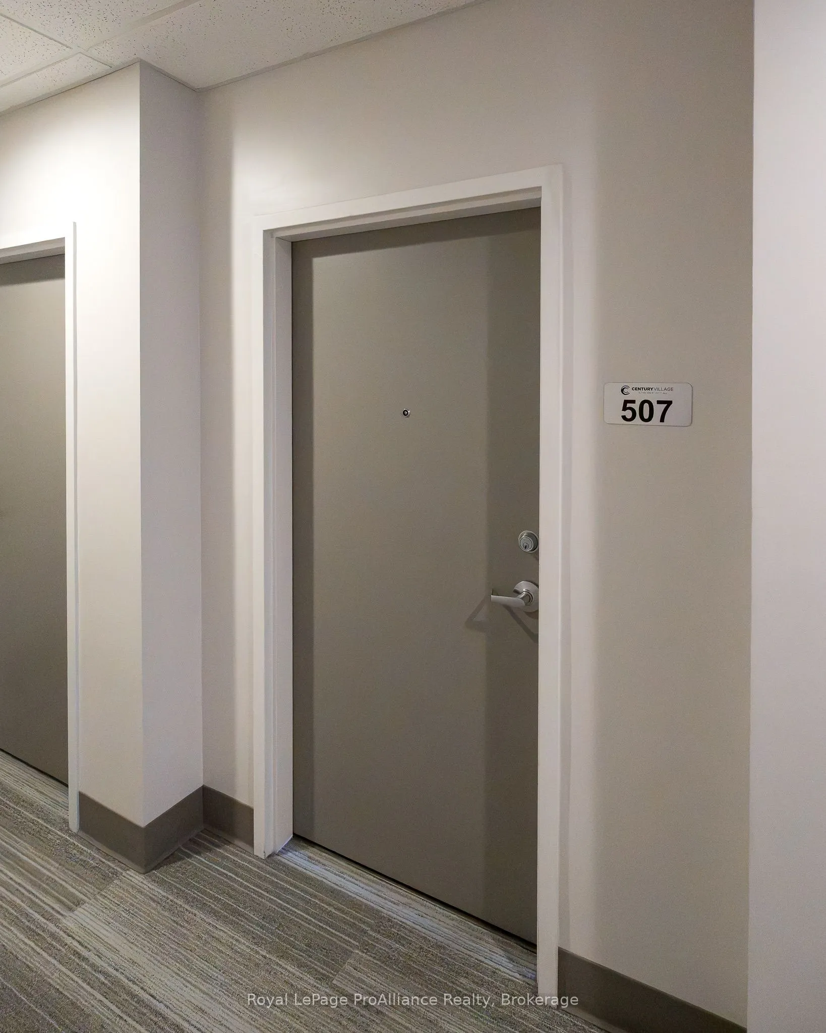 199 Front Street #507