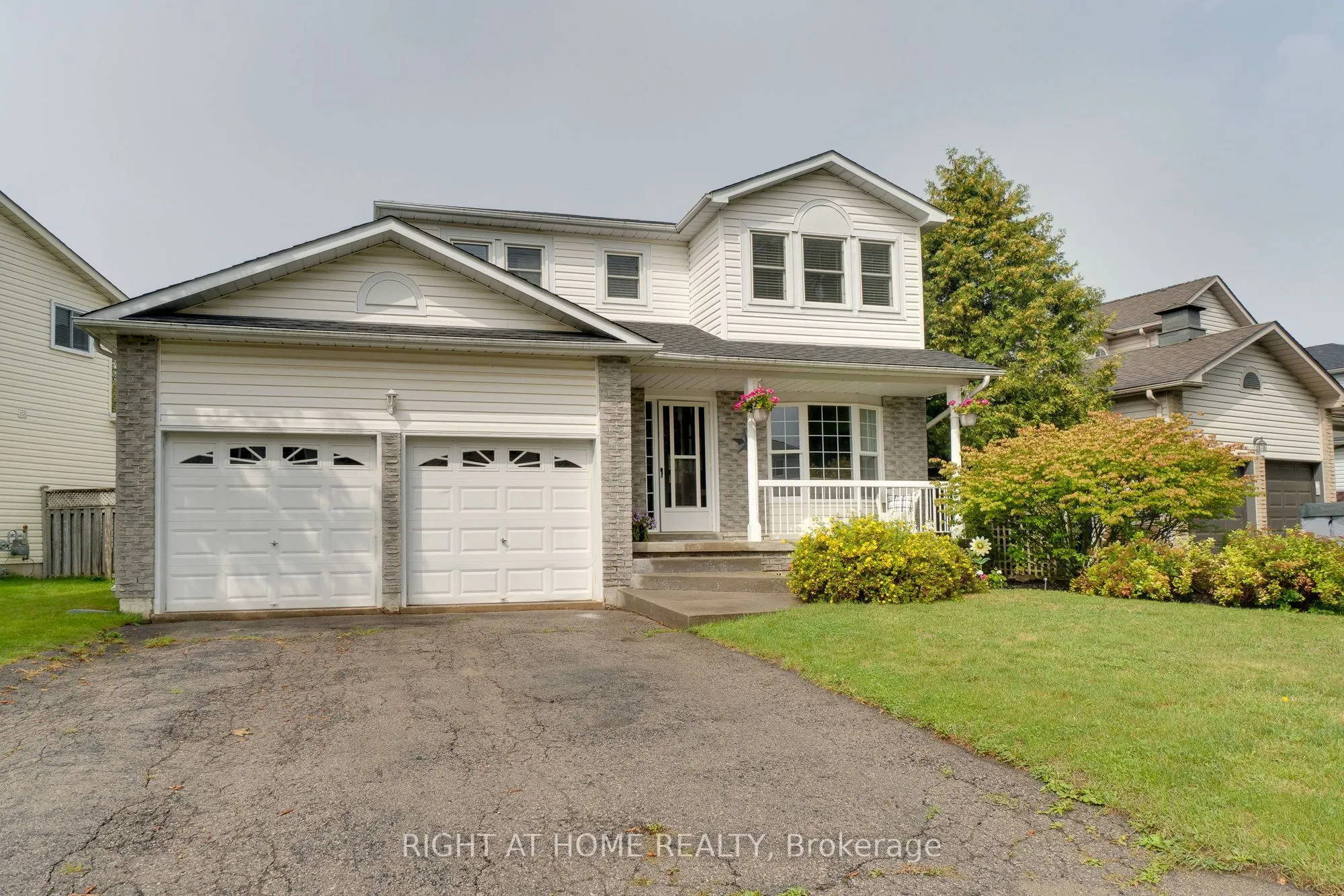 234 Philip Court W