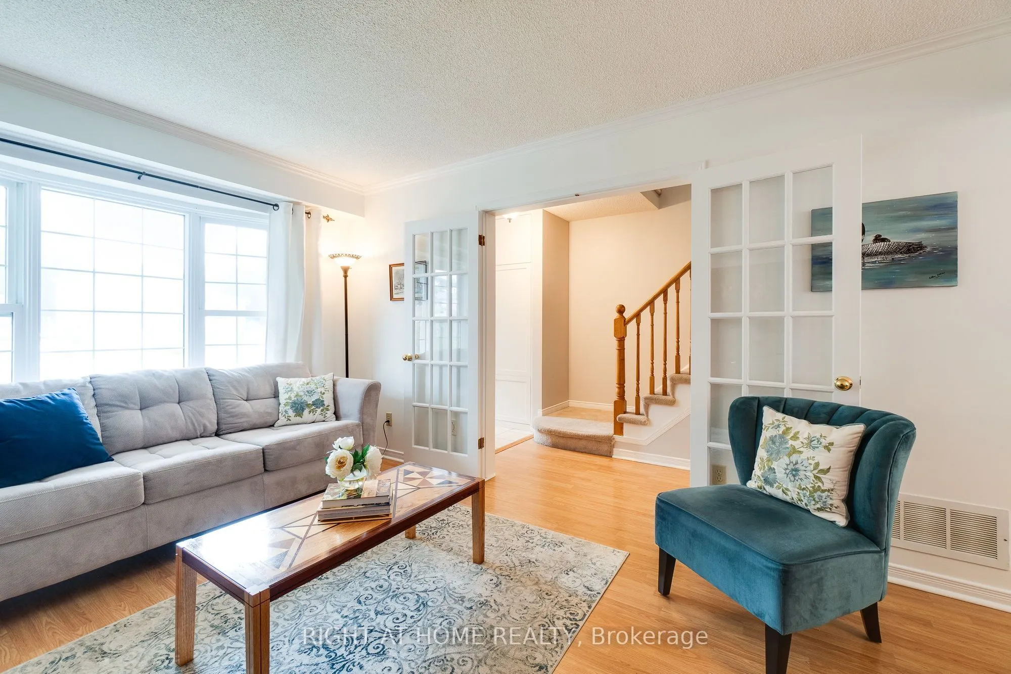234 Philip Court W
