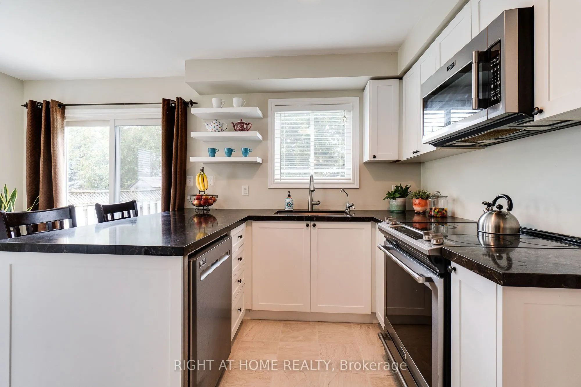 234 Philip Court W