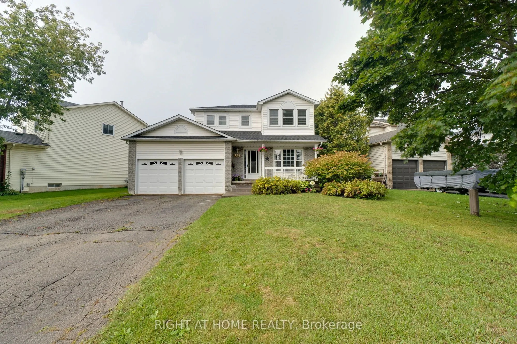 234 Philip Court W